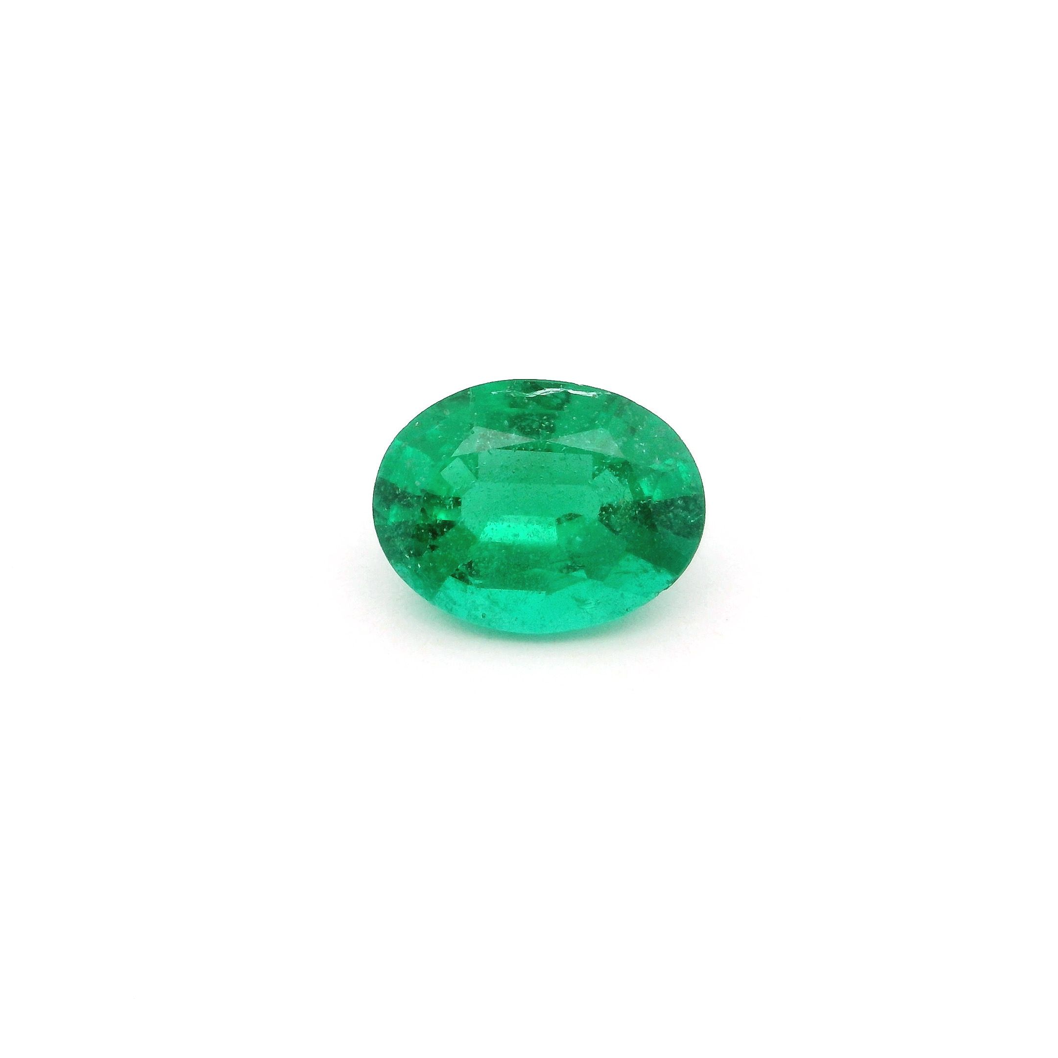 1.59 ct Oval Green Natural Emerald