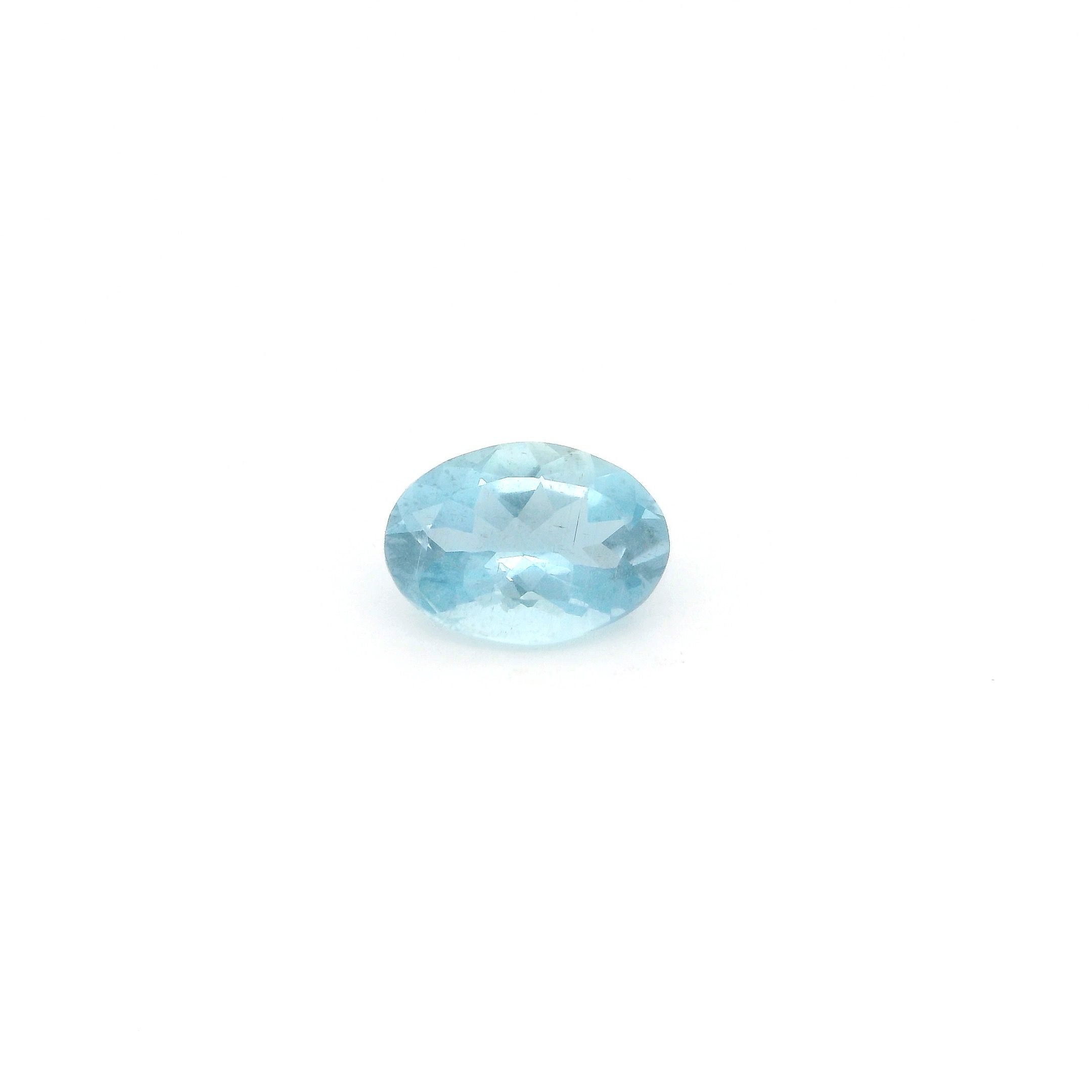 0.56 ct Oval Blue Natural Aquamarine
