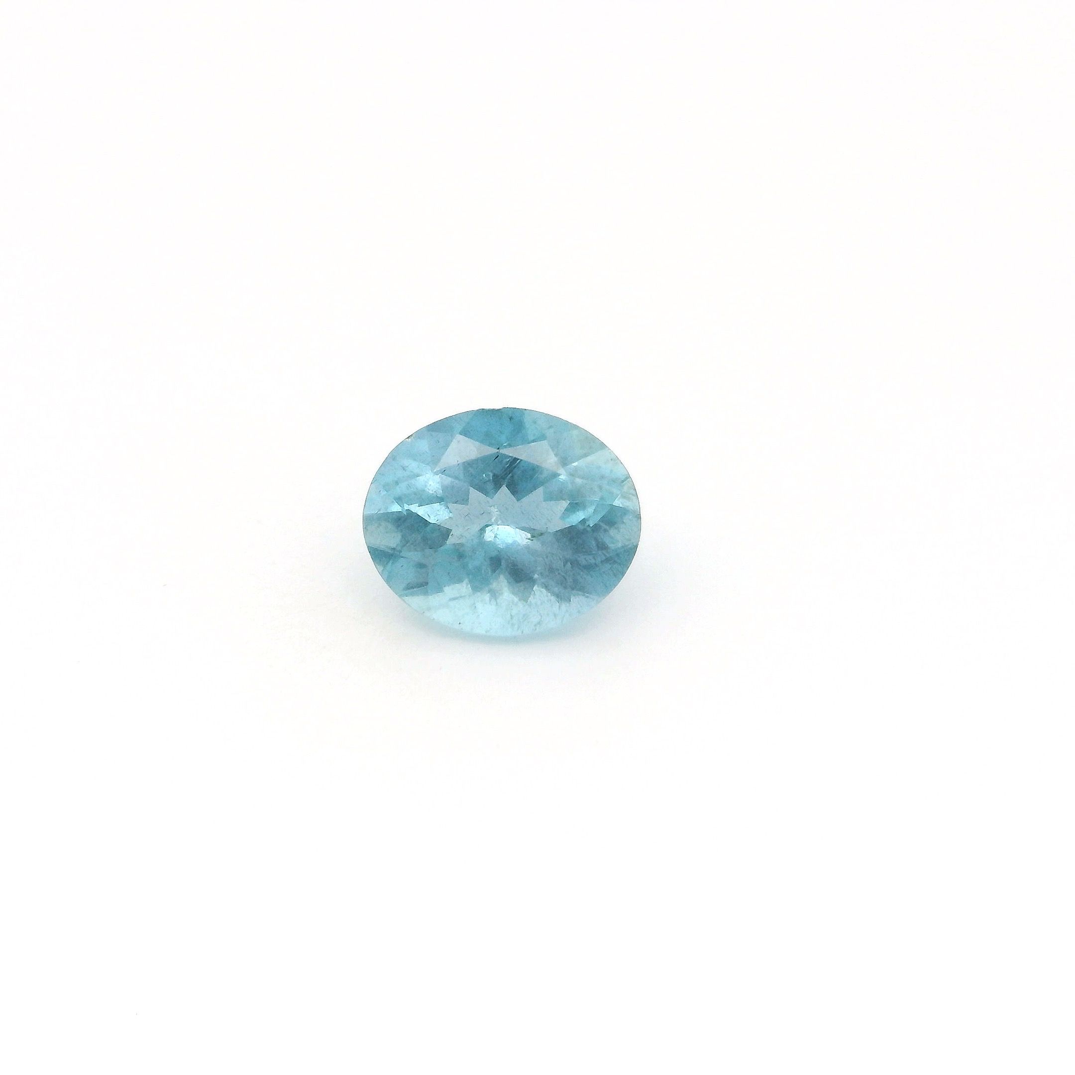 0.75 ct Oval Blue Natural Aquamarine