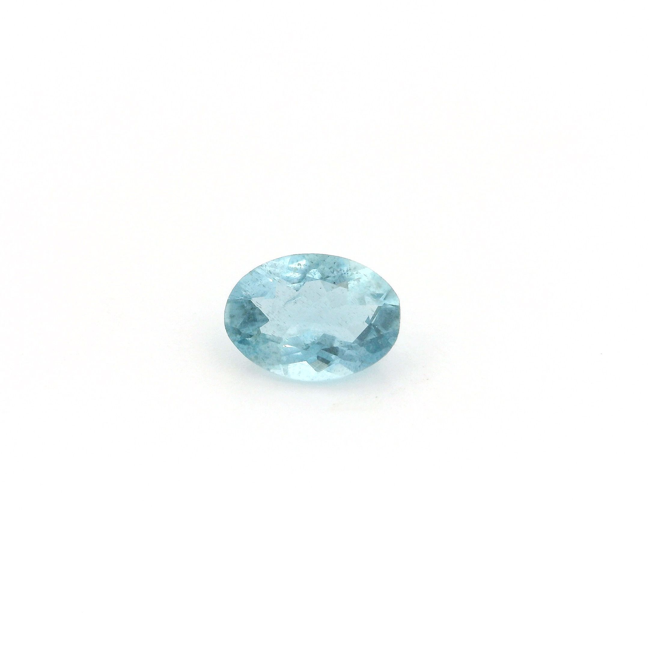 0.56 ct Oval Blue Natural Aquamarine