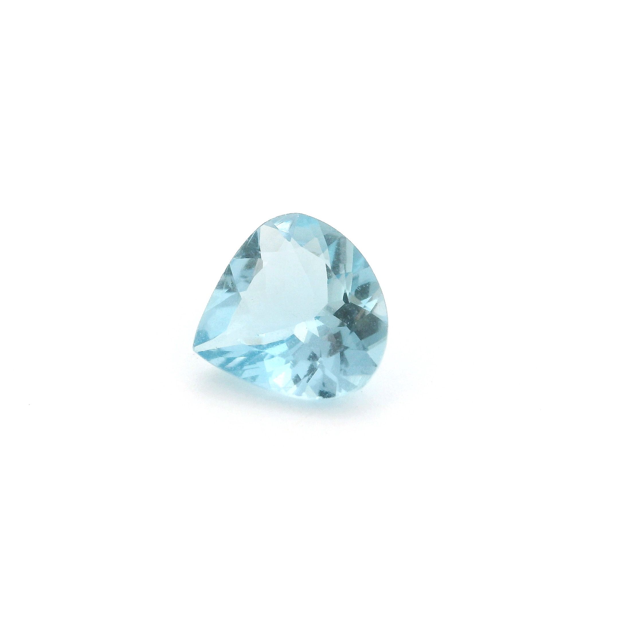 1.25 ct Pear Blue Natural Aquamarine