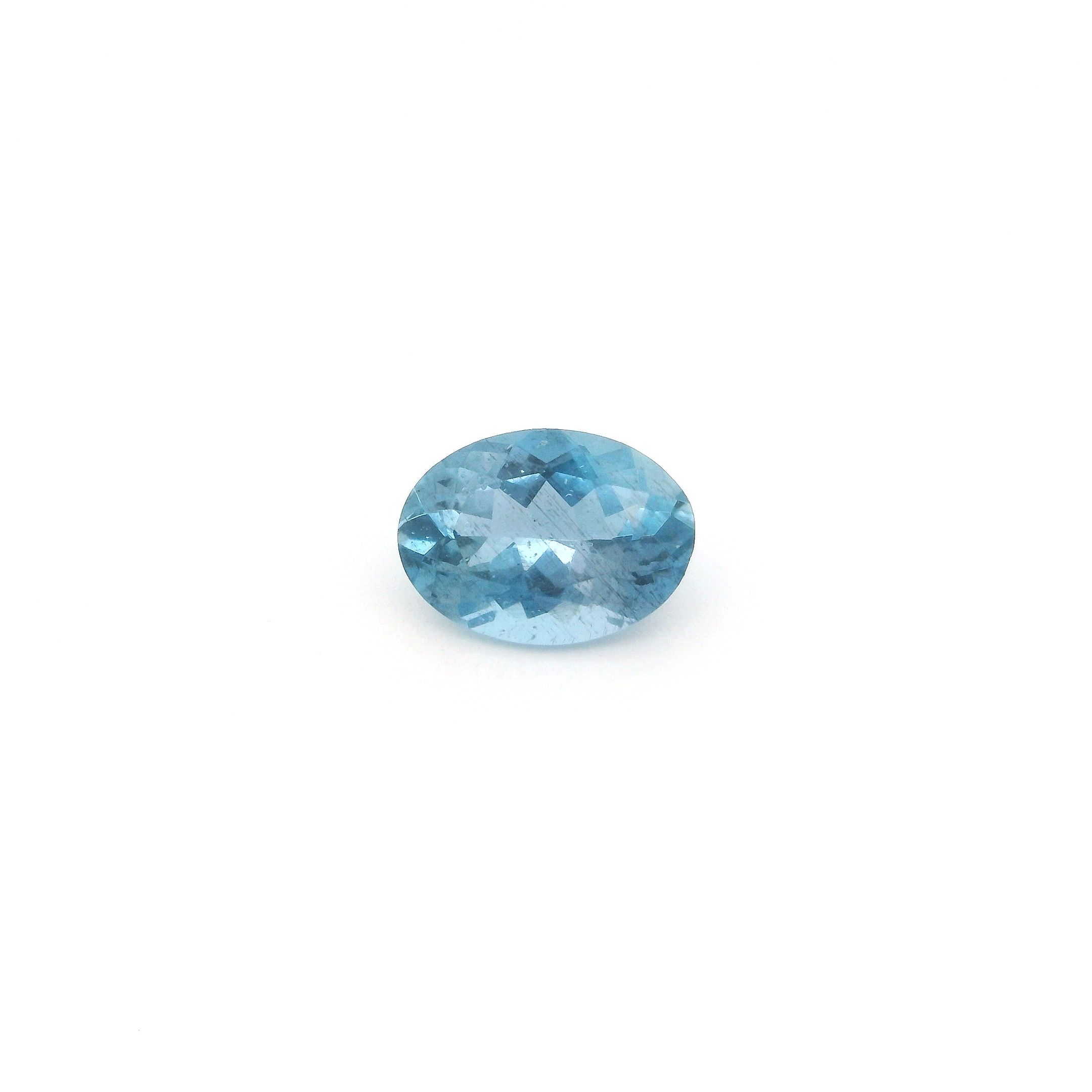 0.67 ct Oval Blue Natural Aquamarine