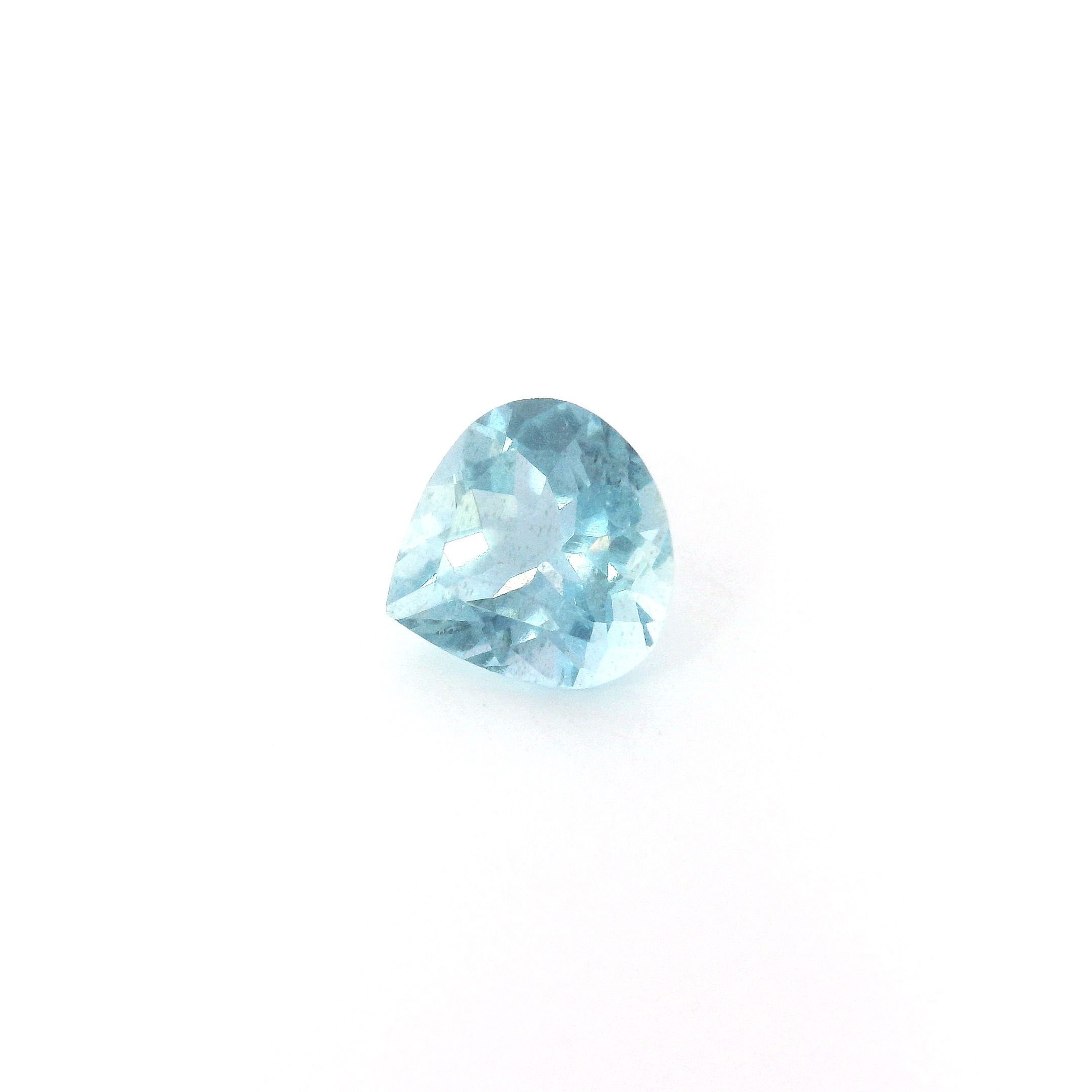 0.90 ct Pear Blue Natural Aquamarine