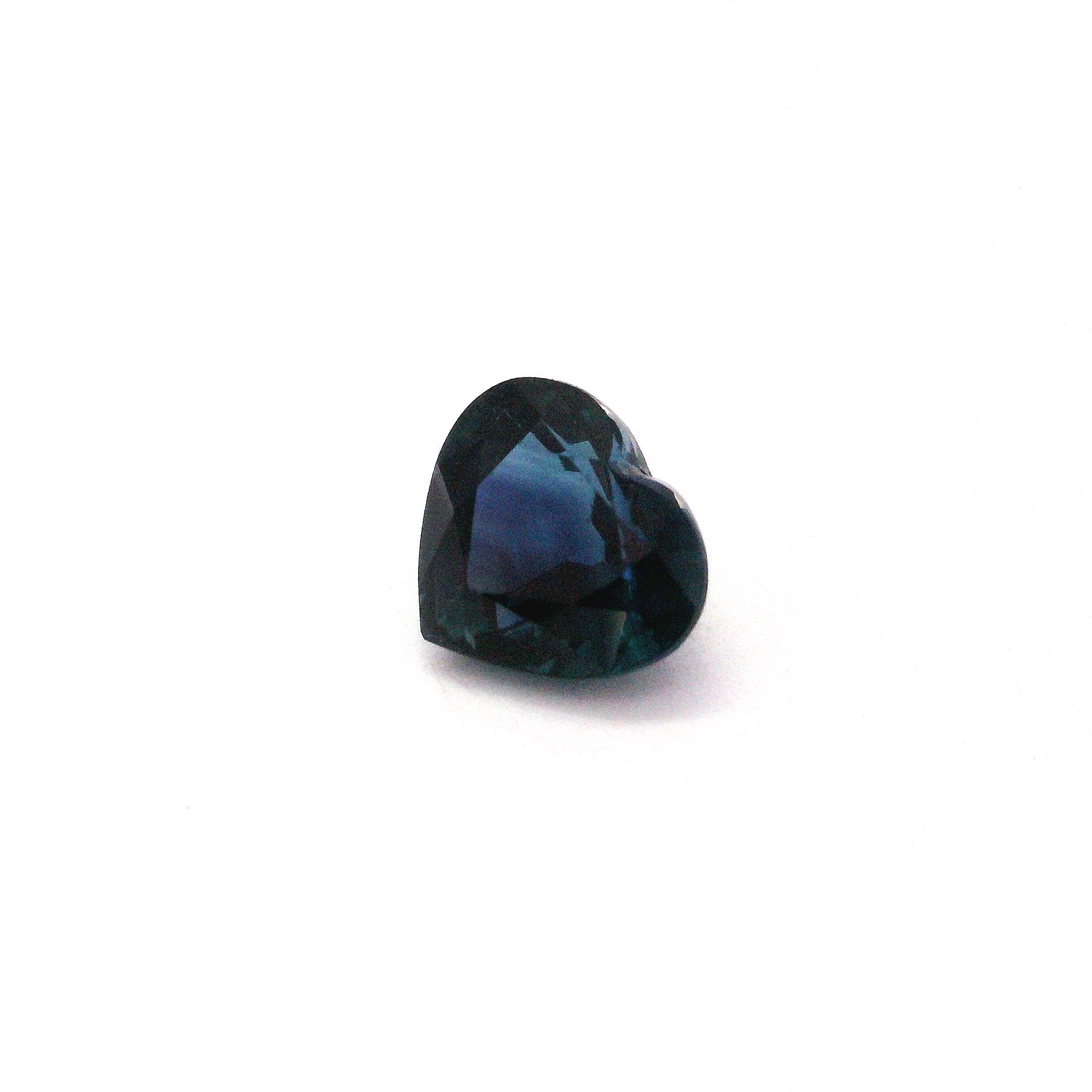1.89 ct Heart Blue Natural Sapphire