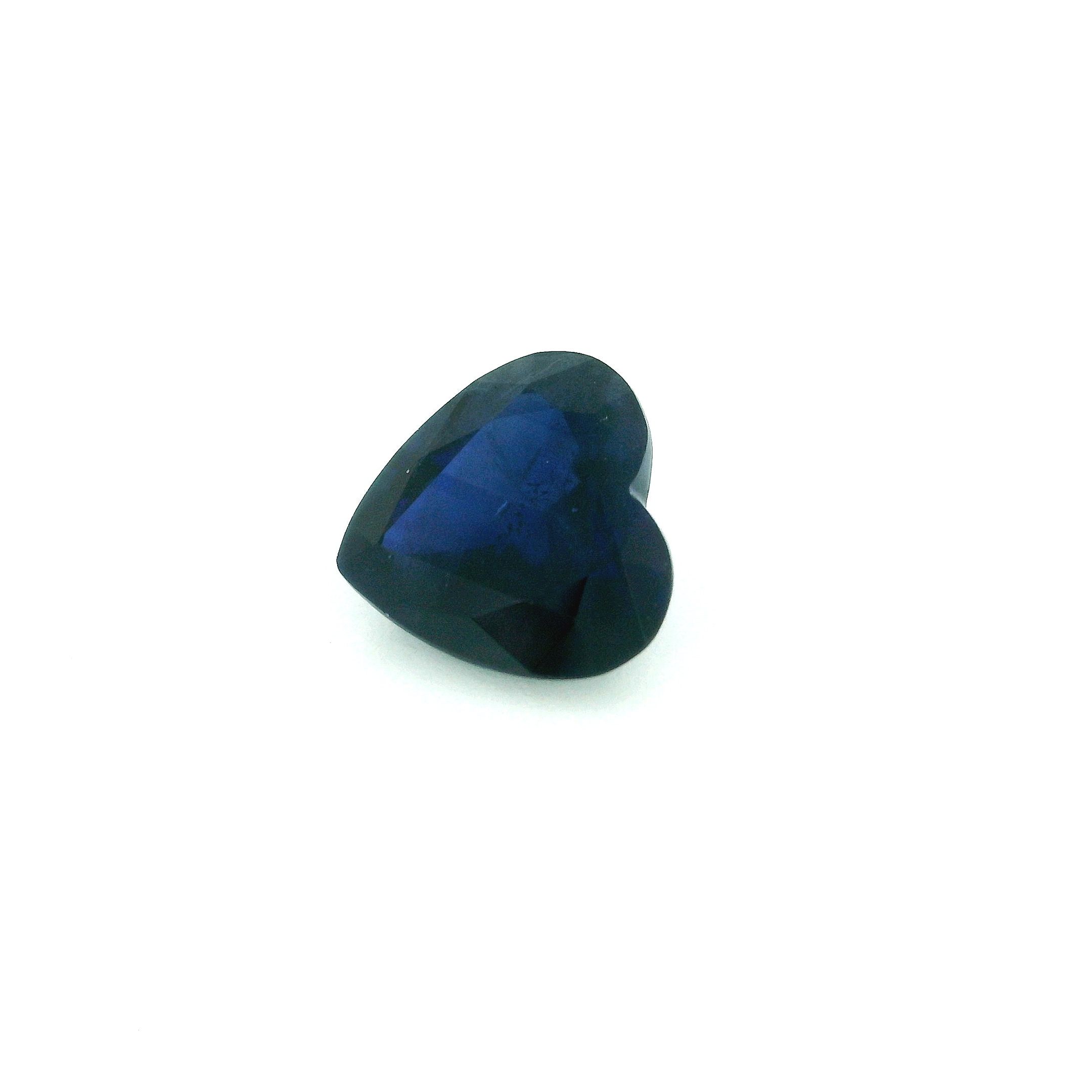 2.29 ct Heart Blue Natural Sapphire