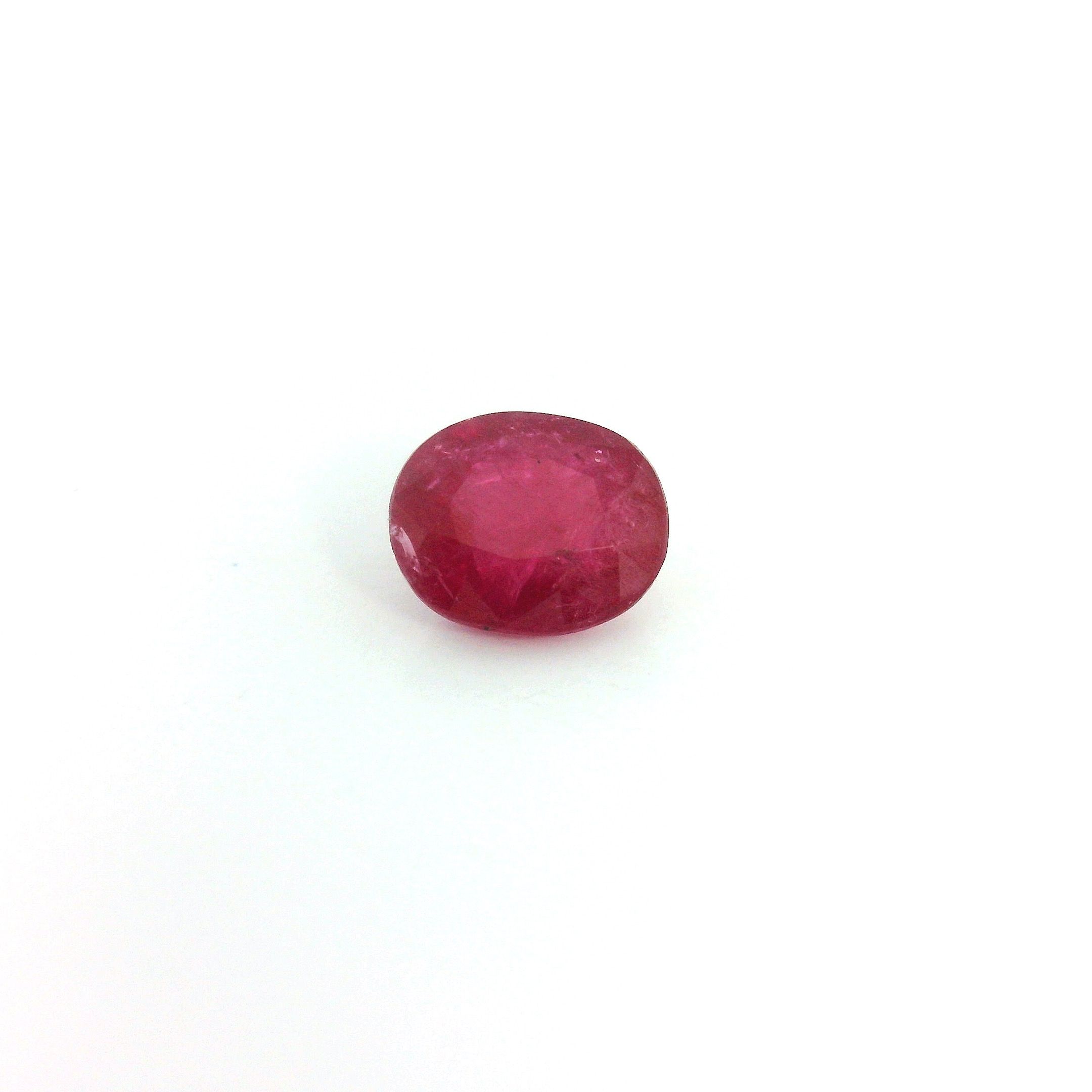 1.04 ct Oval Red Natural Ruby