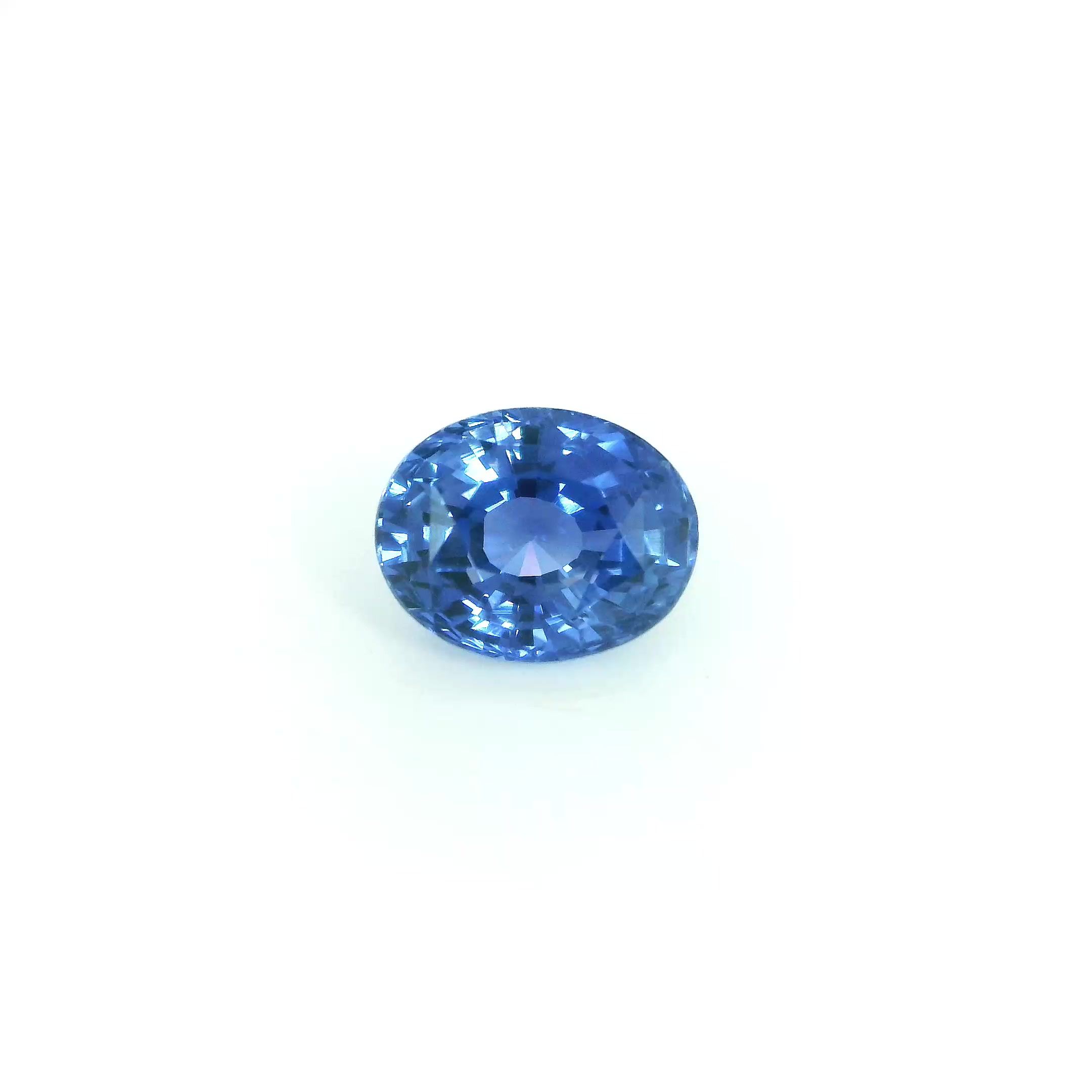 1.74 ct Oval Blue Natural Sapphire