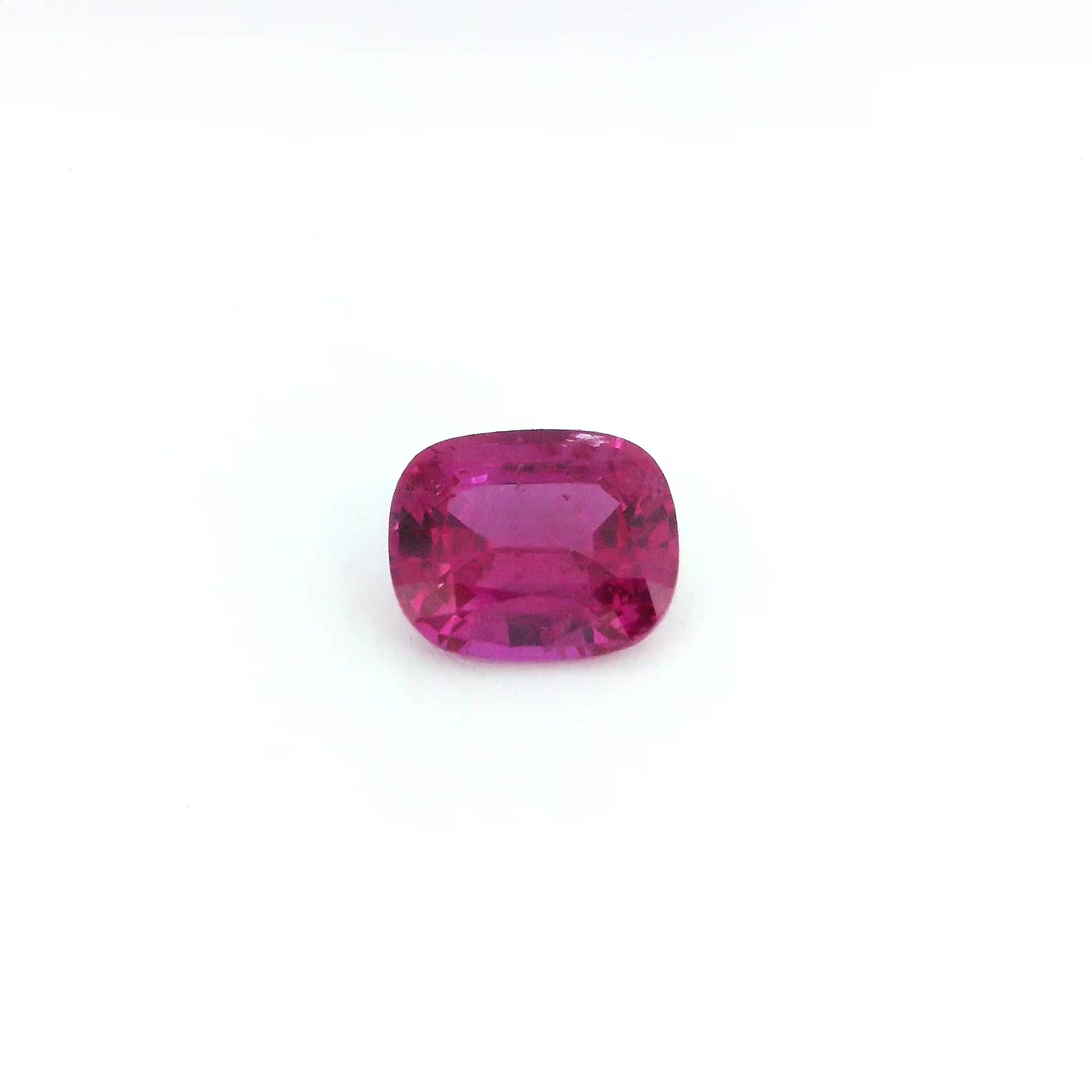 1.09 ct Cushion Red Natural Ruby