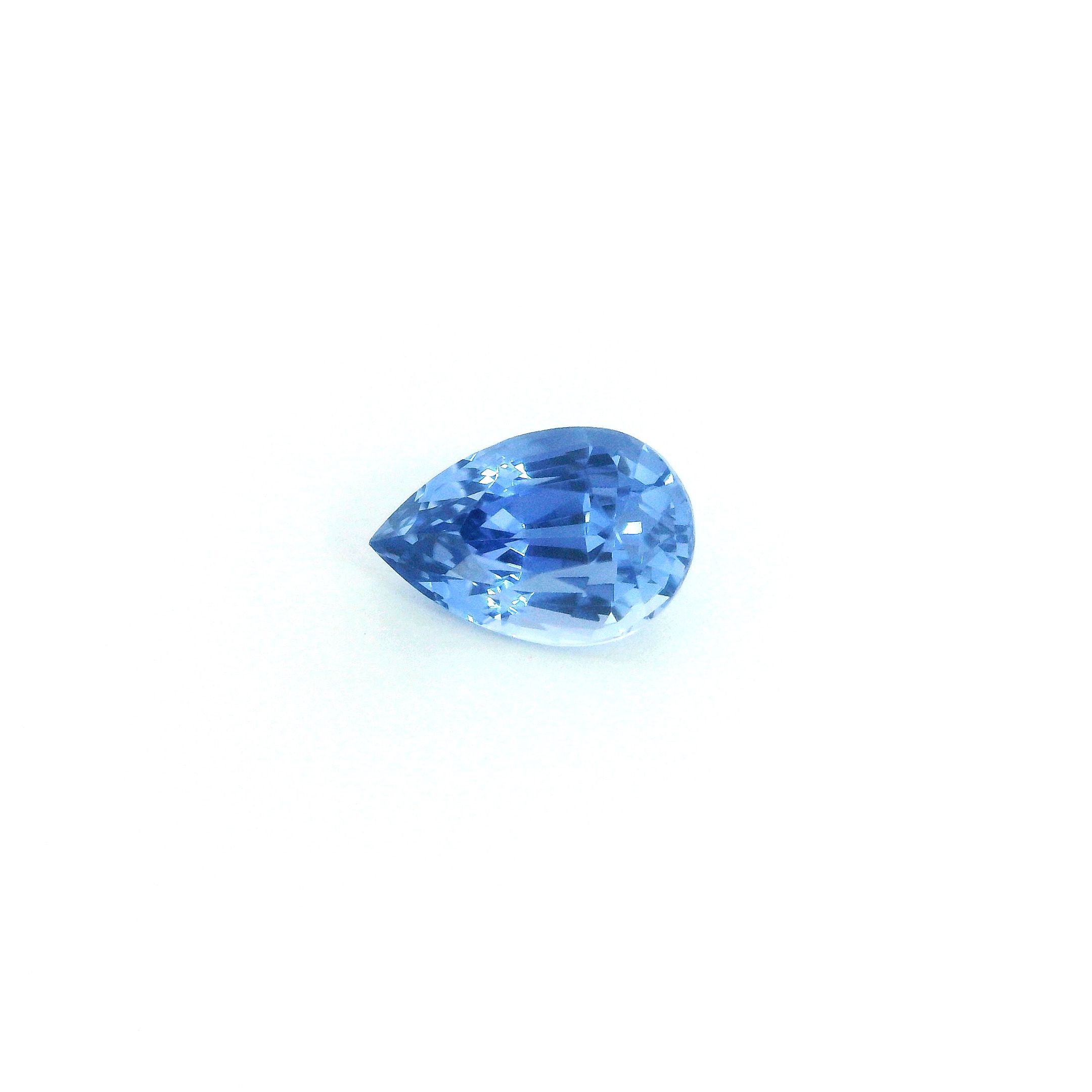 1.25 ct Pear Blue Natural Sapphire