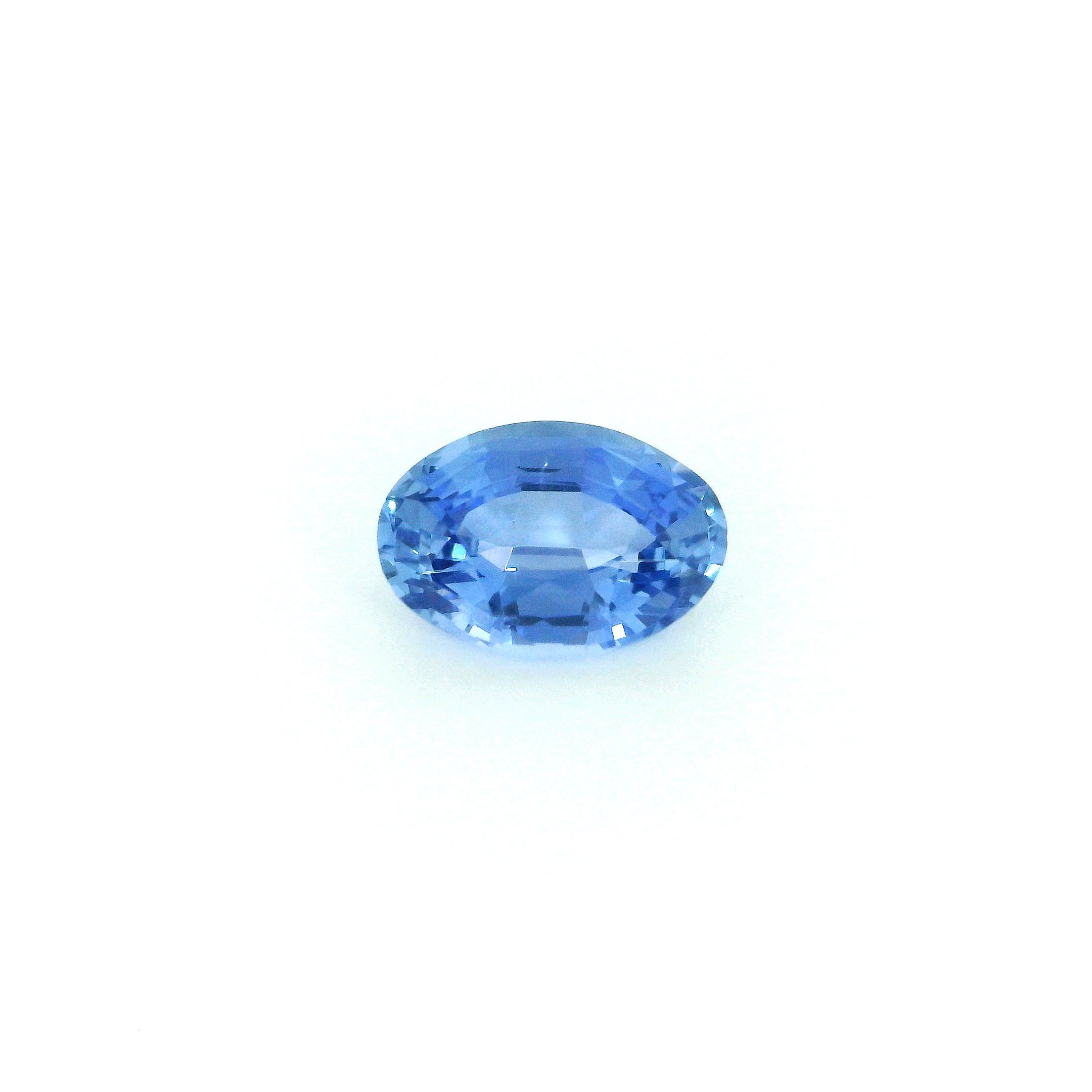 1.36 ct Oval Blue Natural Sapphire