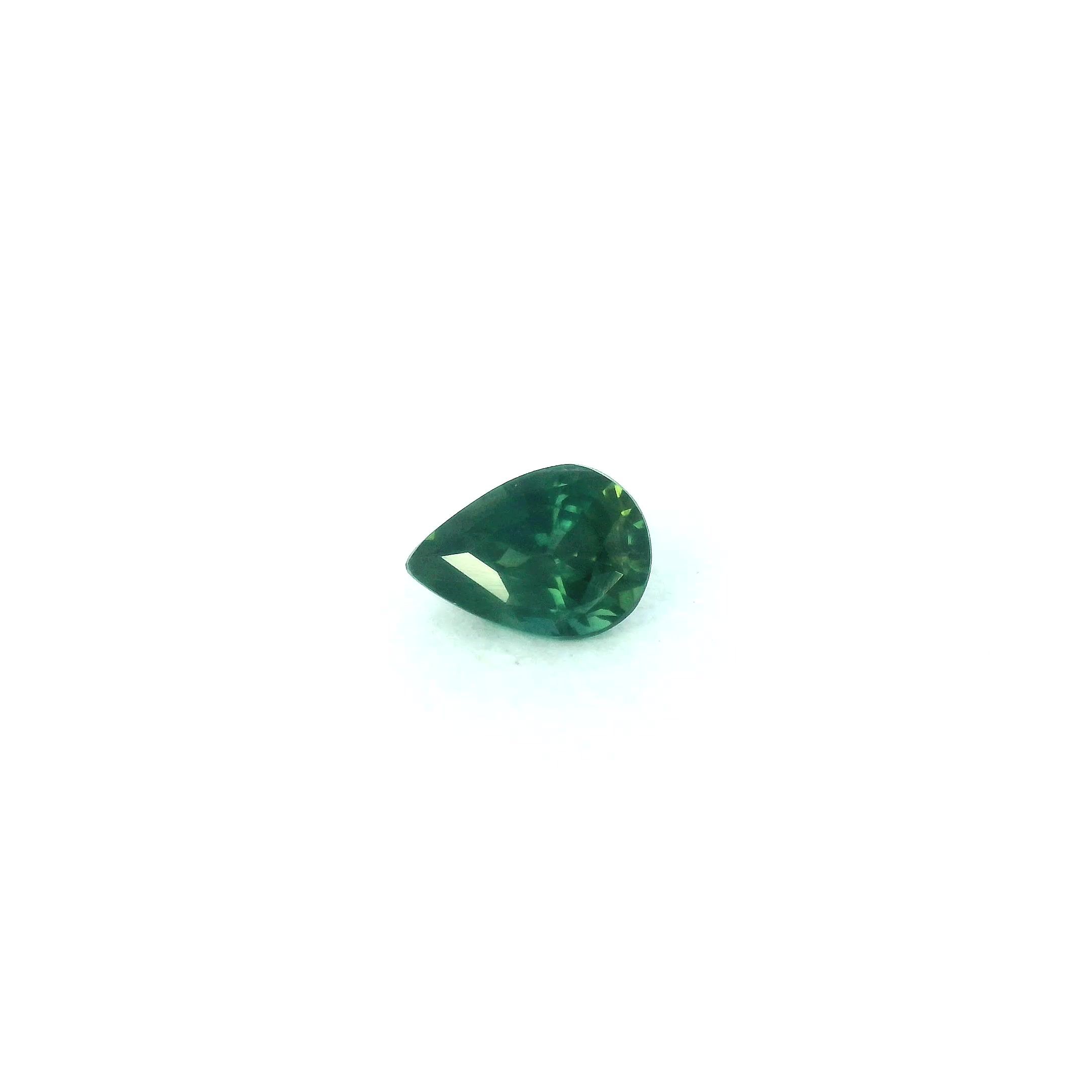 0.73 ct Pear Green Natural Sapphire