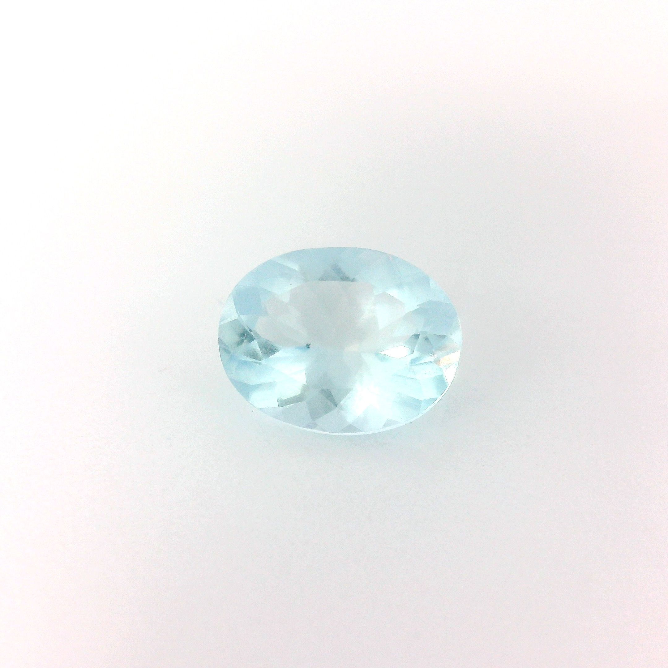 1.44 ct Oval Blue Natural Aquamarine