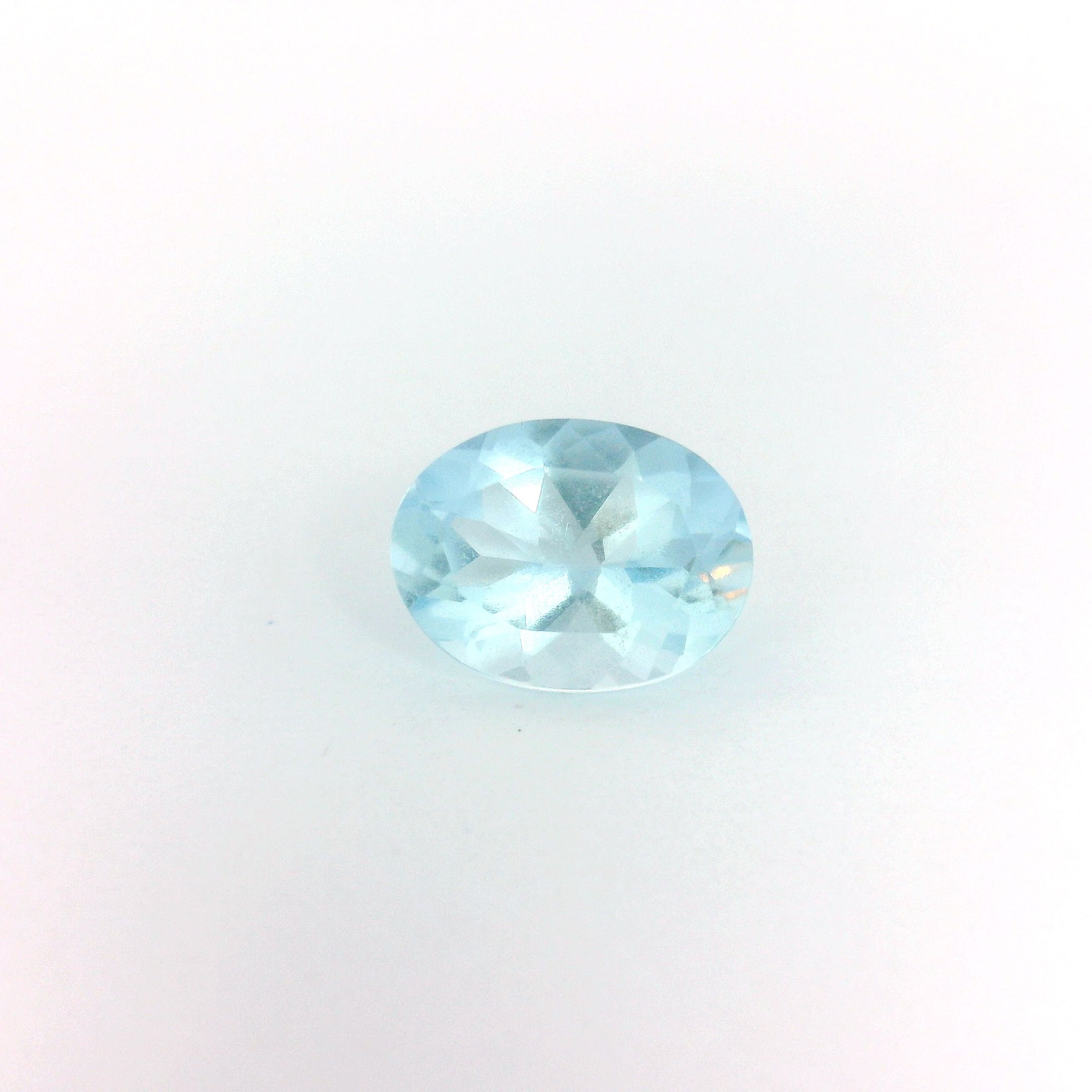1.26 ct Oval Blue Natural Aquamarine