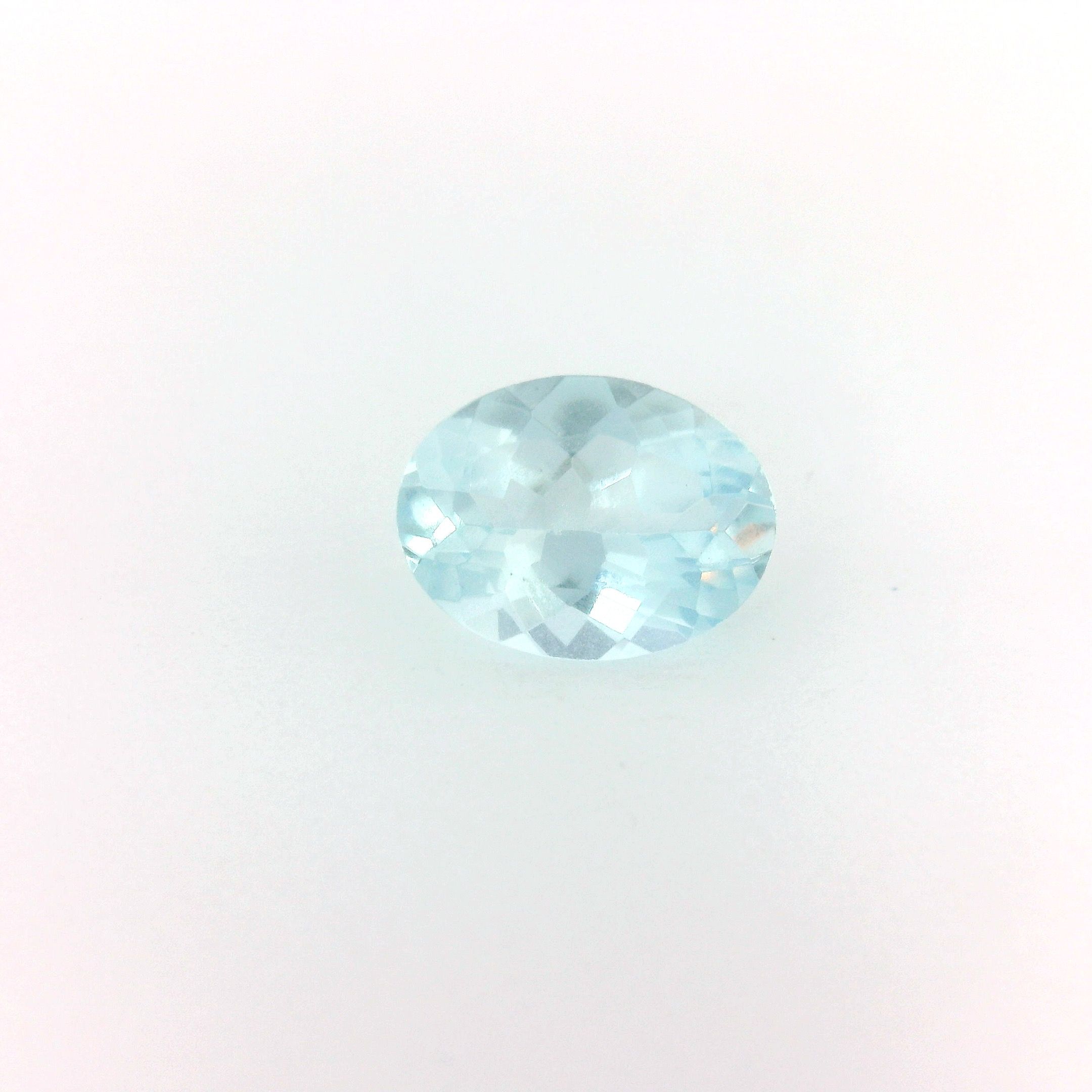 1.21 ct Oval Blue Natural Aquamarine