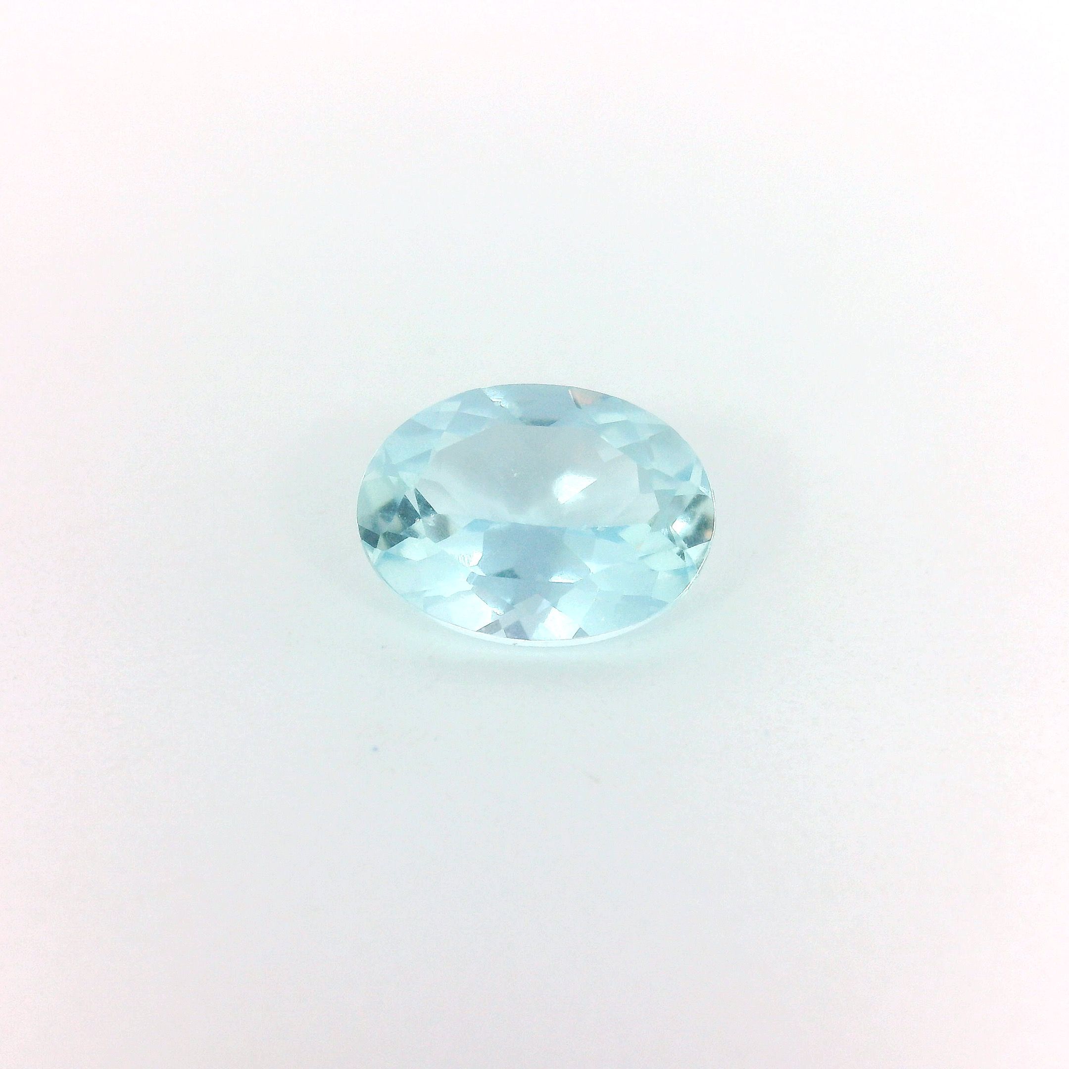 1.15 ct Oval Blue Natural Aquamarine