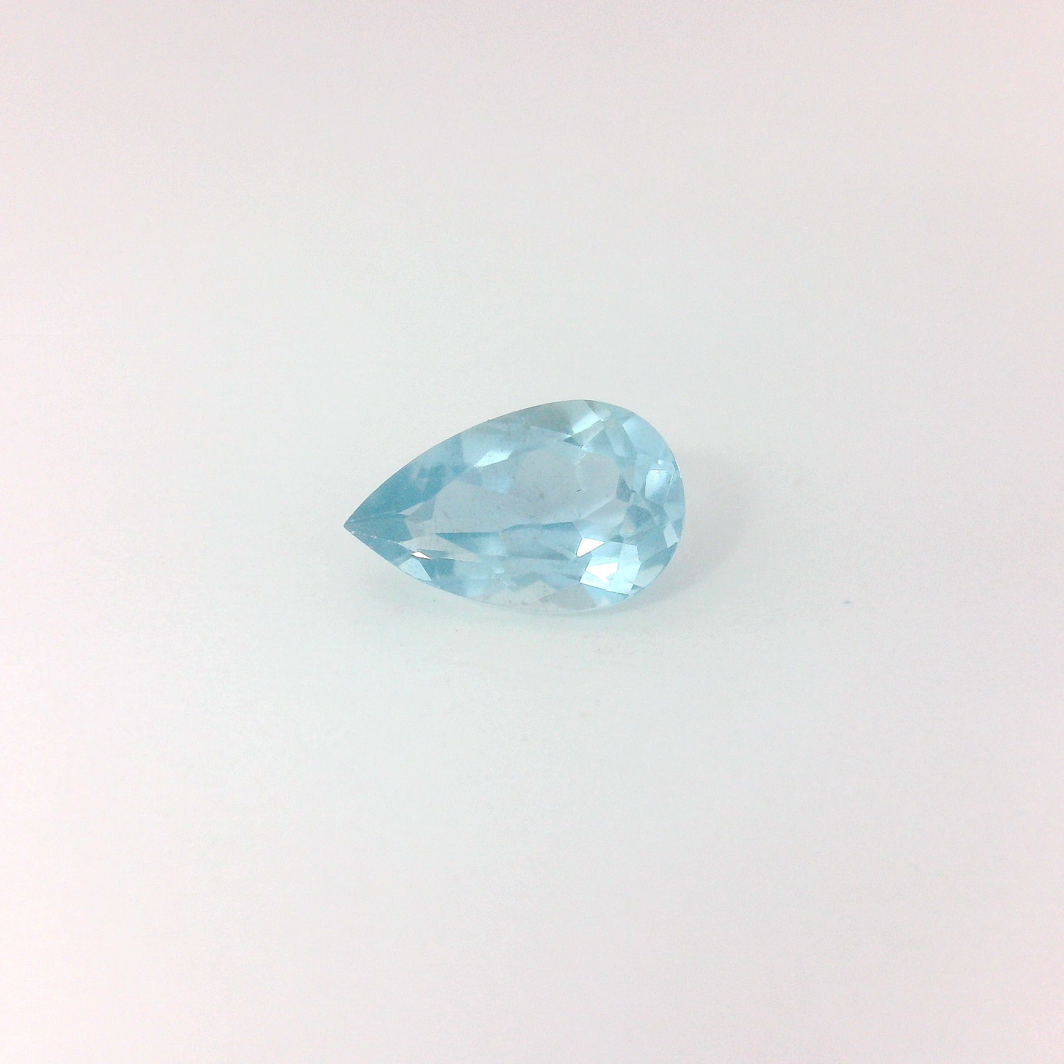 0.79 ct Pear Blue Natural Aquamarine