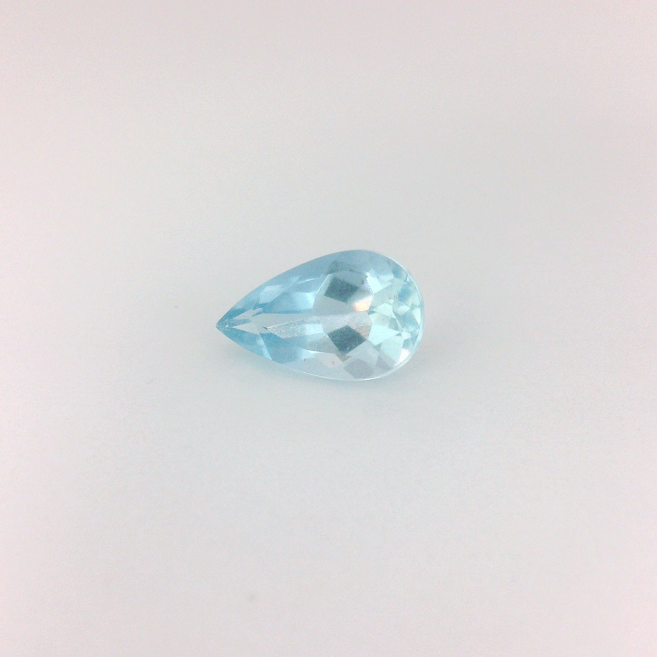 0.72 ct Pear Blue Natural Aquamarine