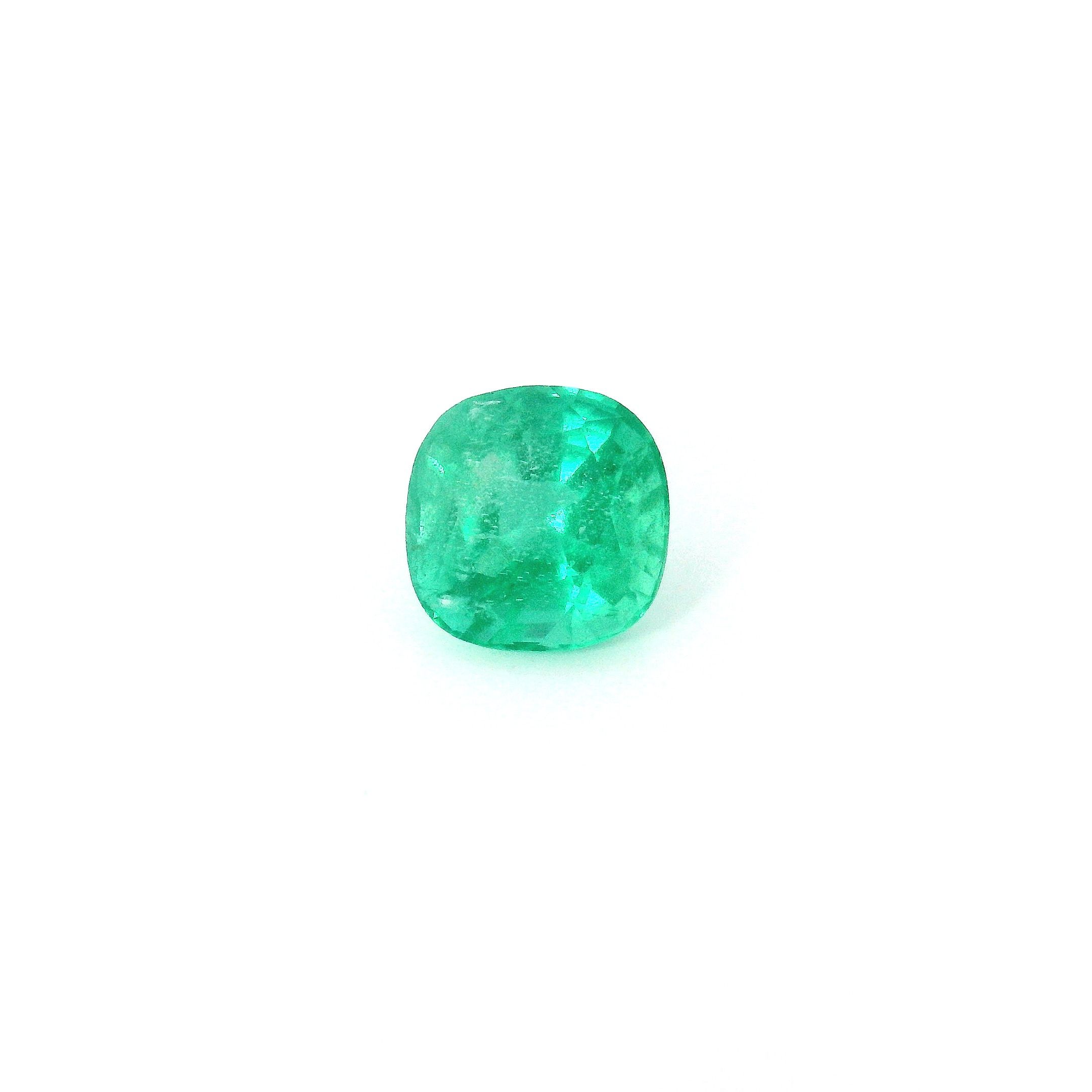 1.03 ct Cushion Green Natural Emerald