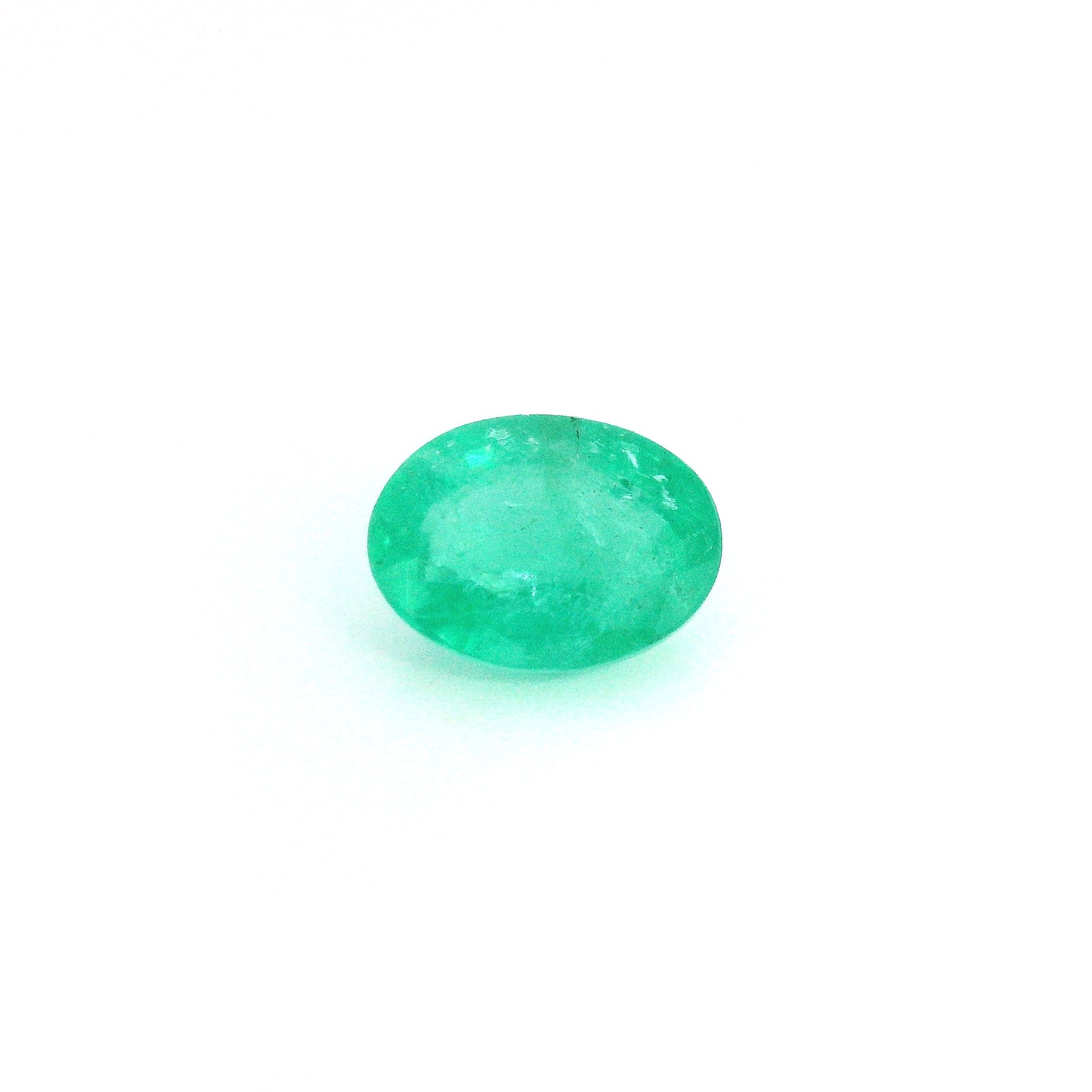 1.32 ct Oval Green Natural Emerald