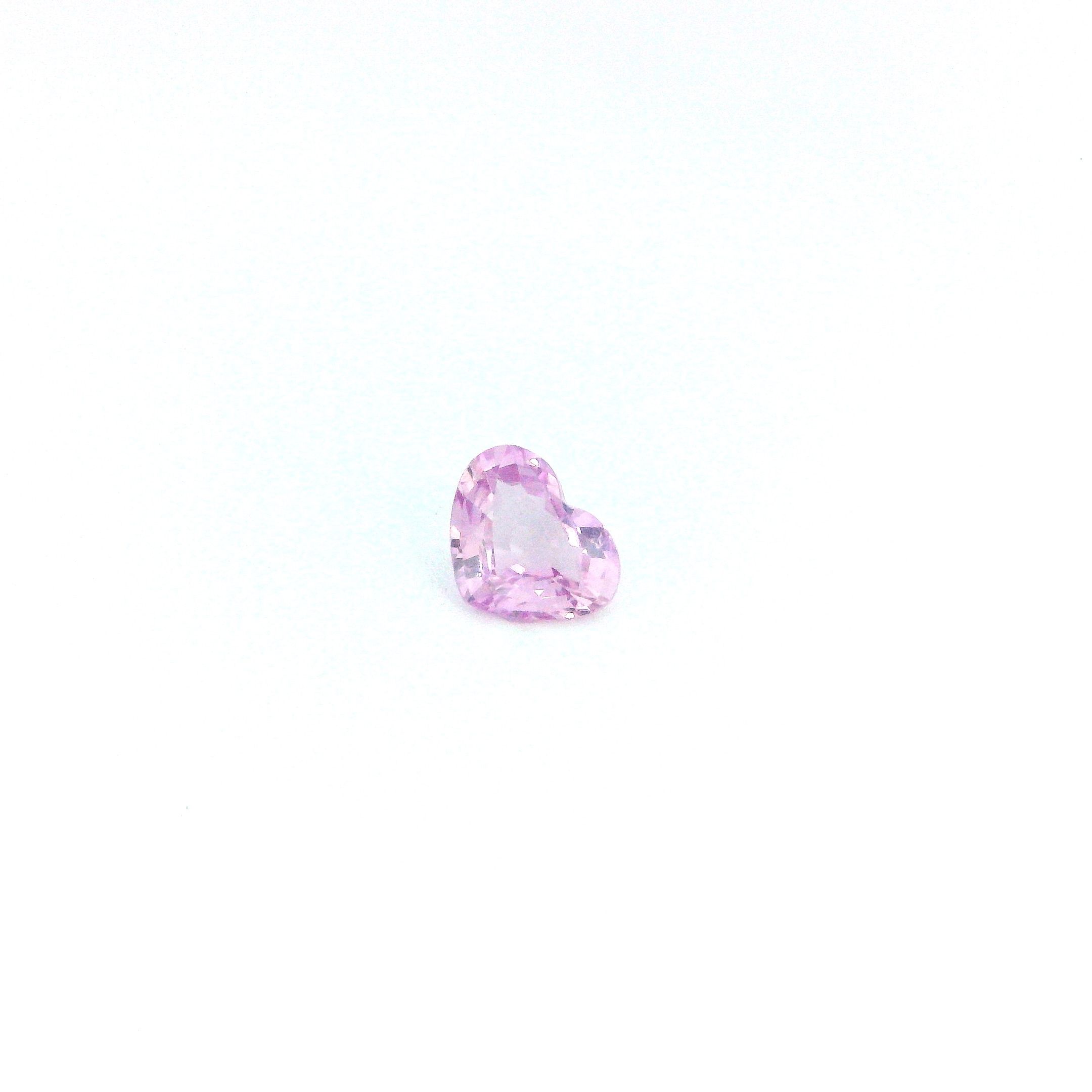 0.36 ct Heart Pink Natural Sapphire