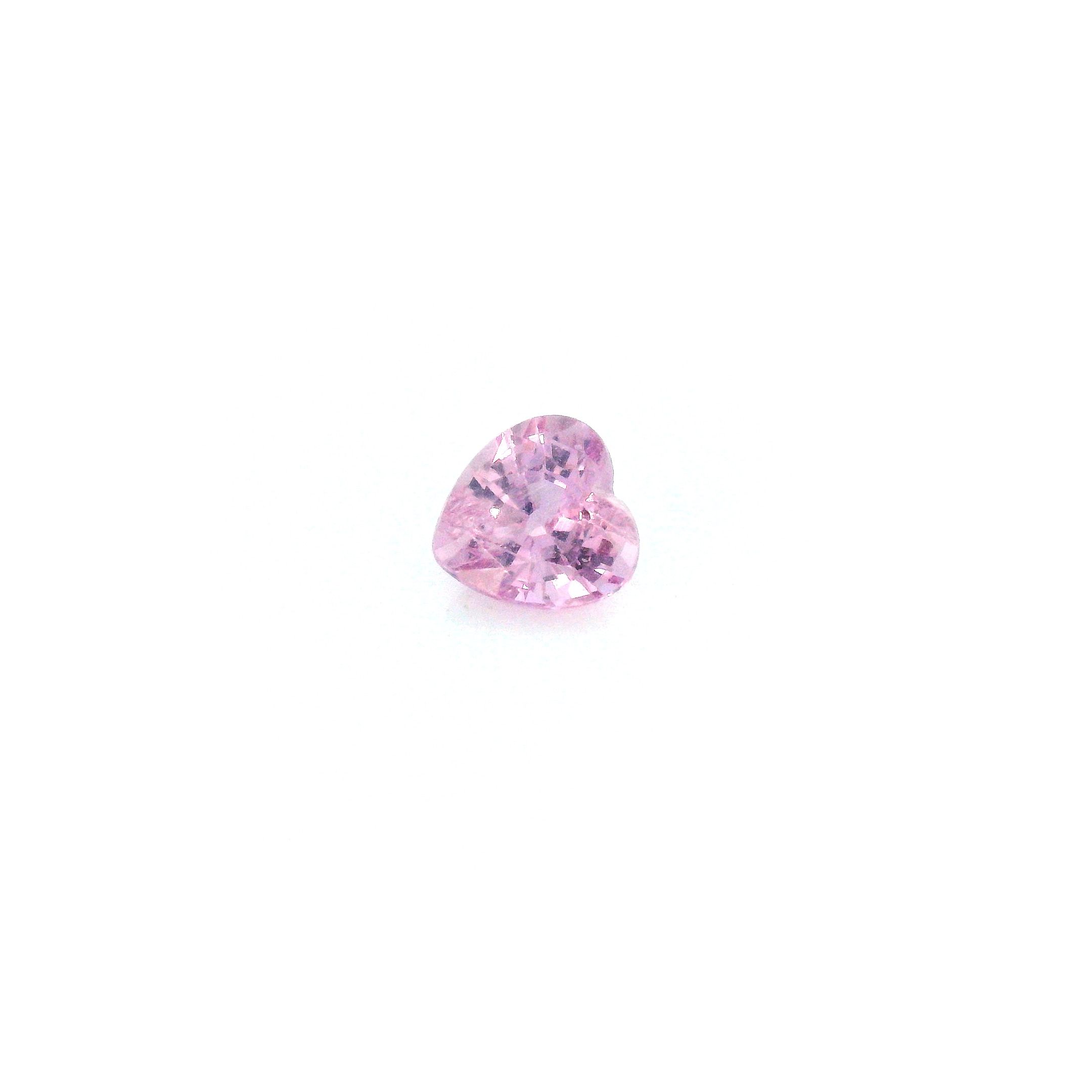 0.59 ct Heart Pink Natural Sapphire