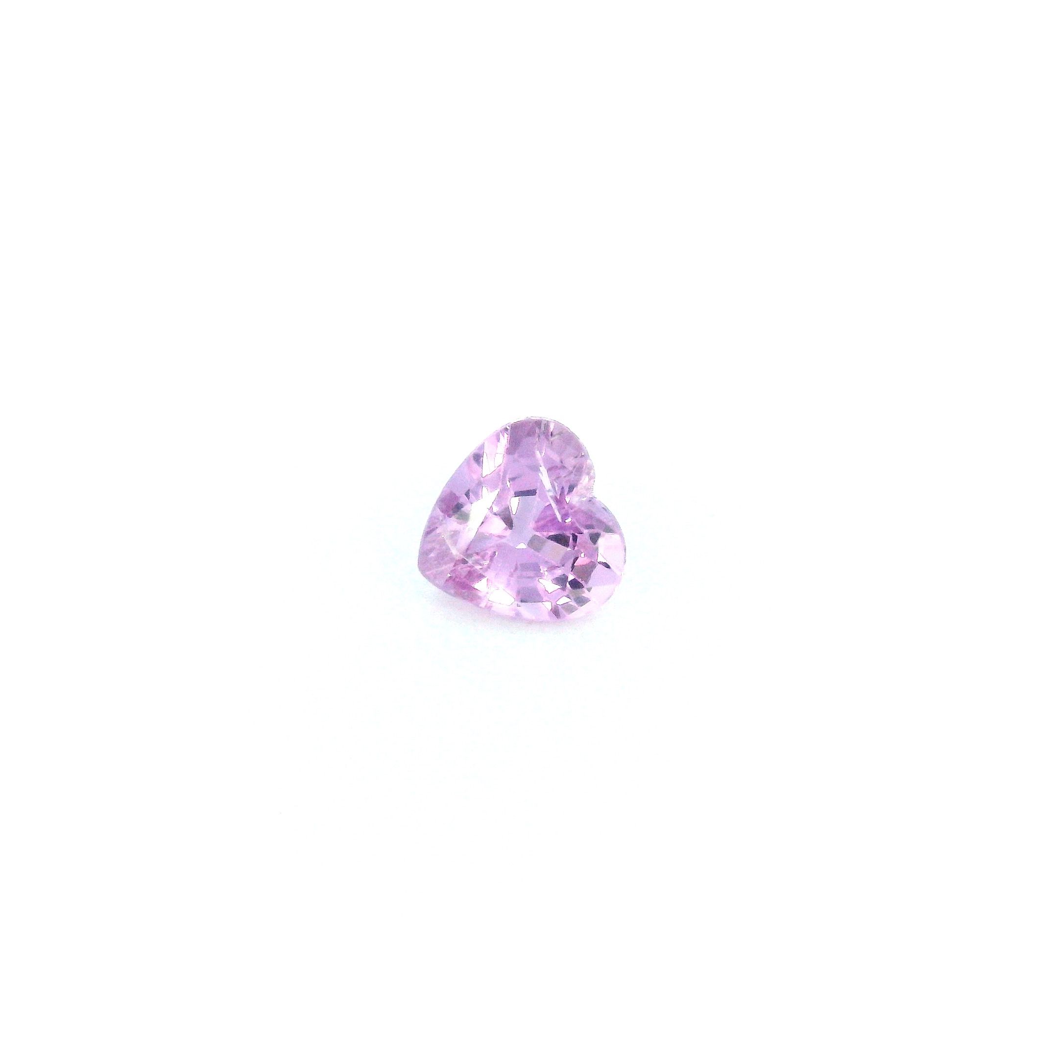 0.55 ct Heart Pink Natural Sapphire