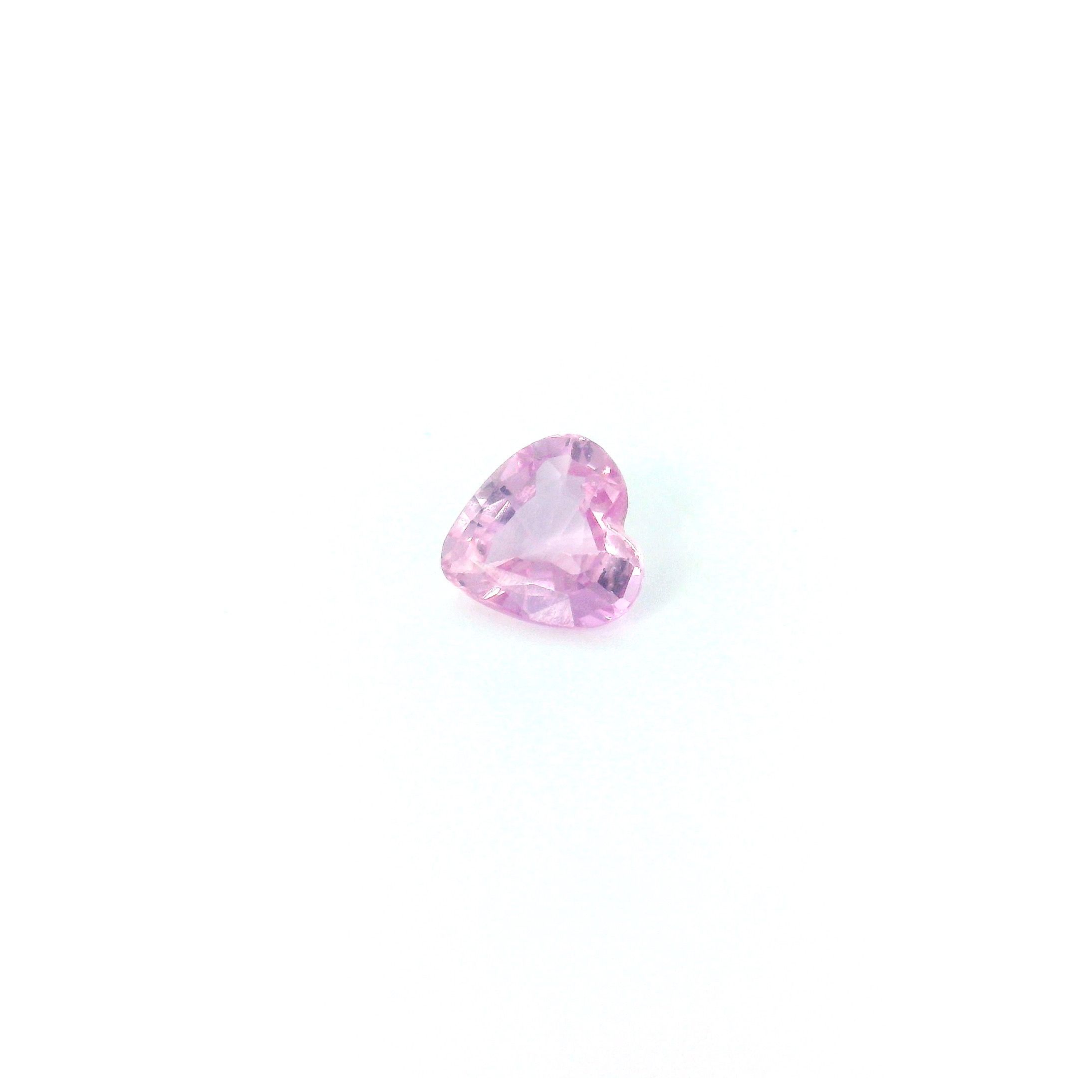 0.40 ct Heart Pink Natural Sapphire