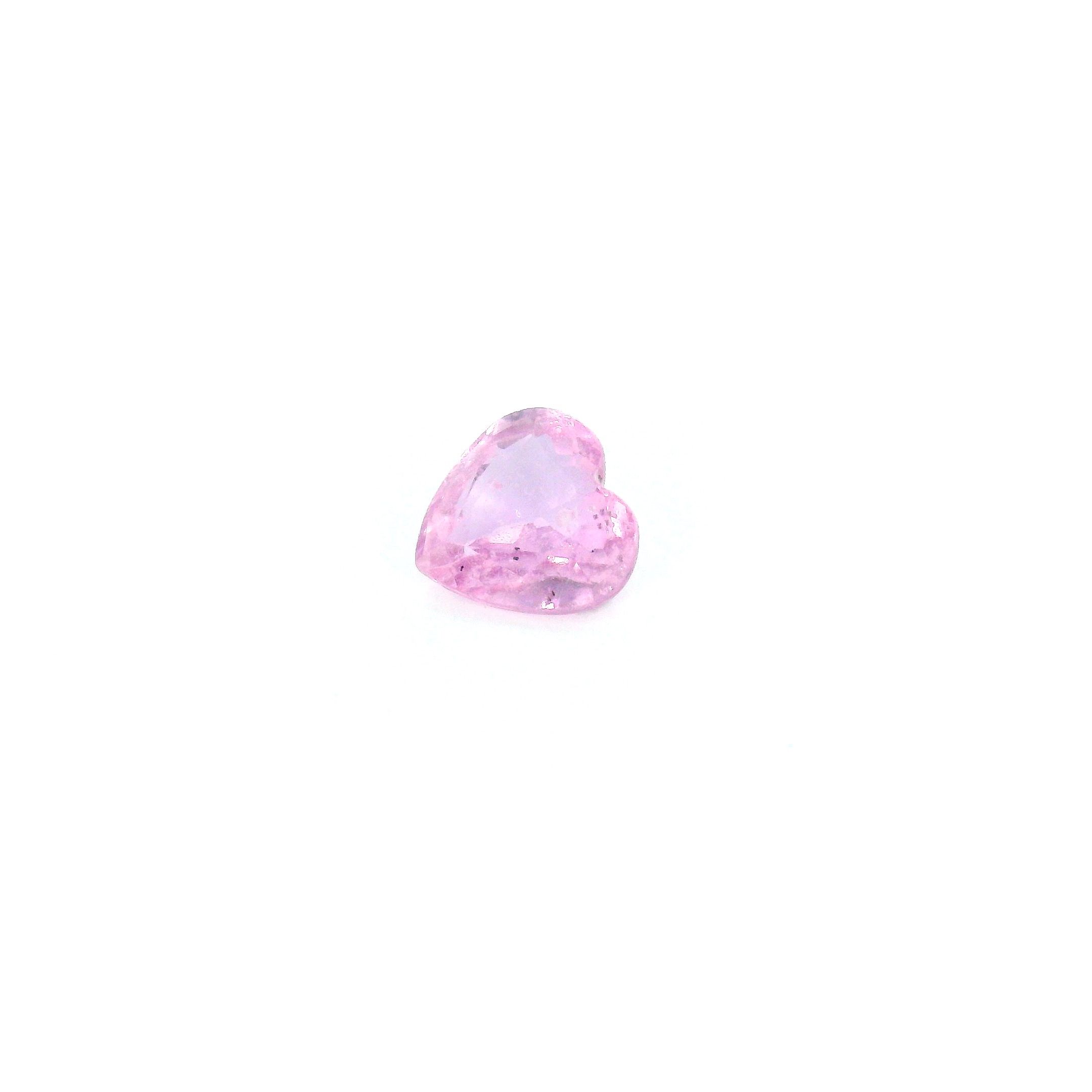 0.59 ct Heart Pink Natural Sapphire