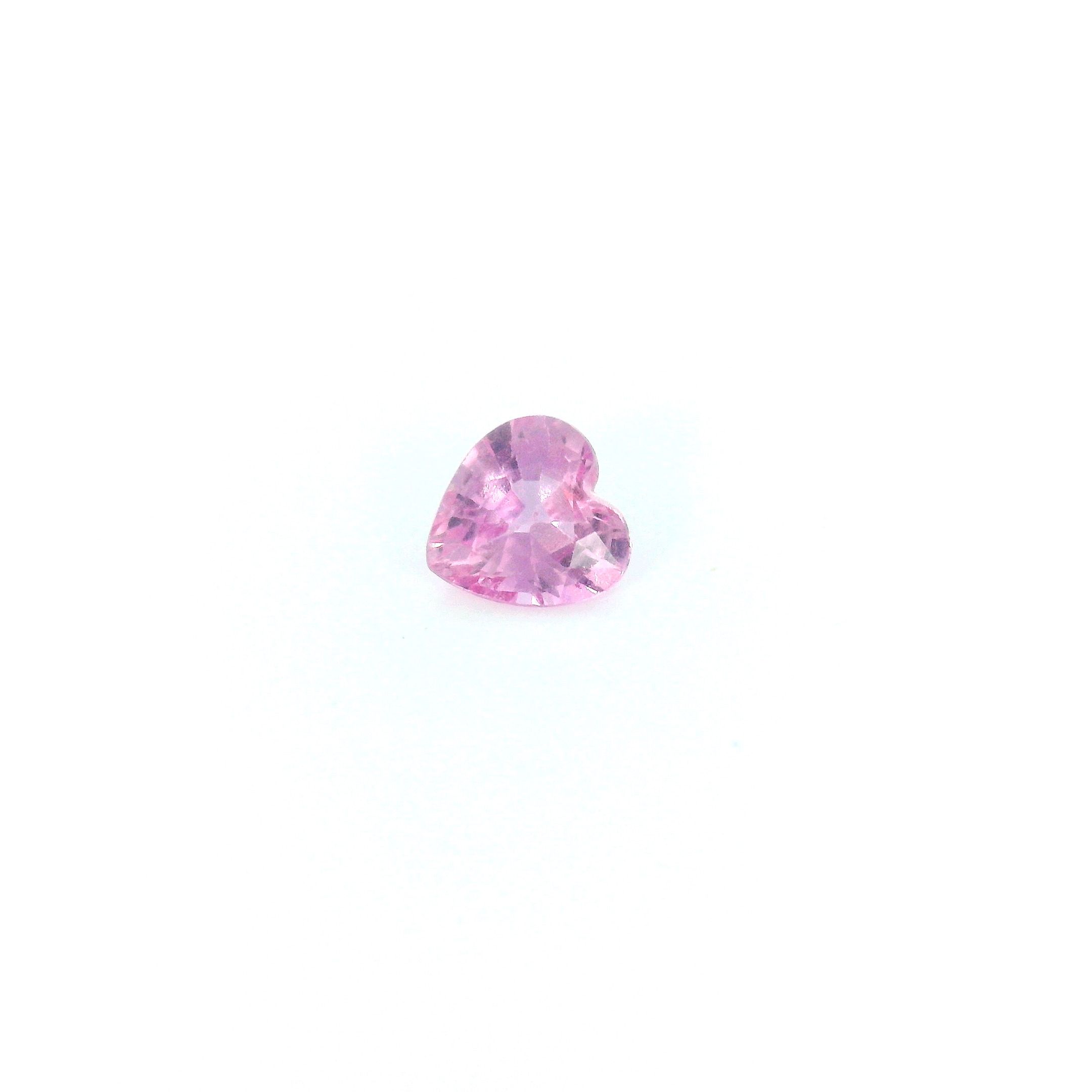 0.42 ct Heart Pink Natural Sapphire