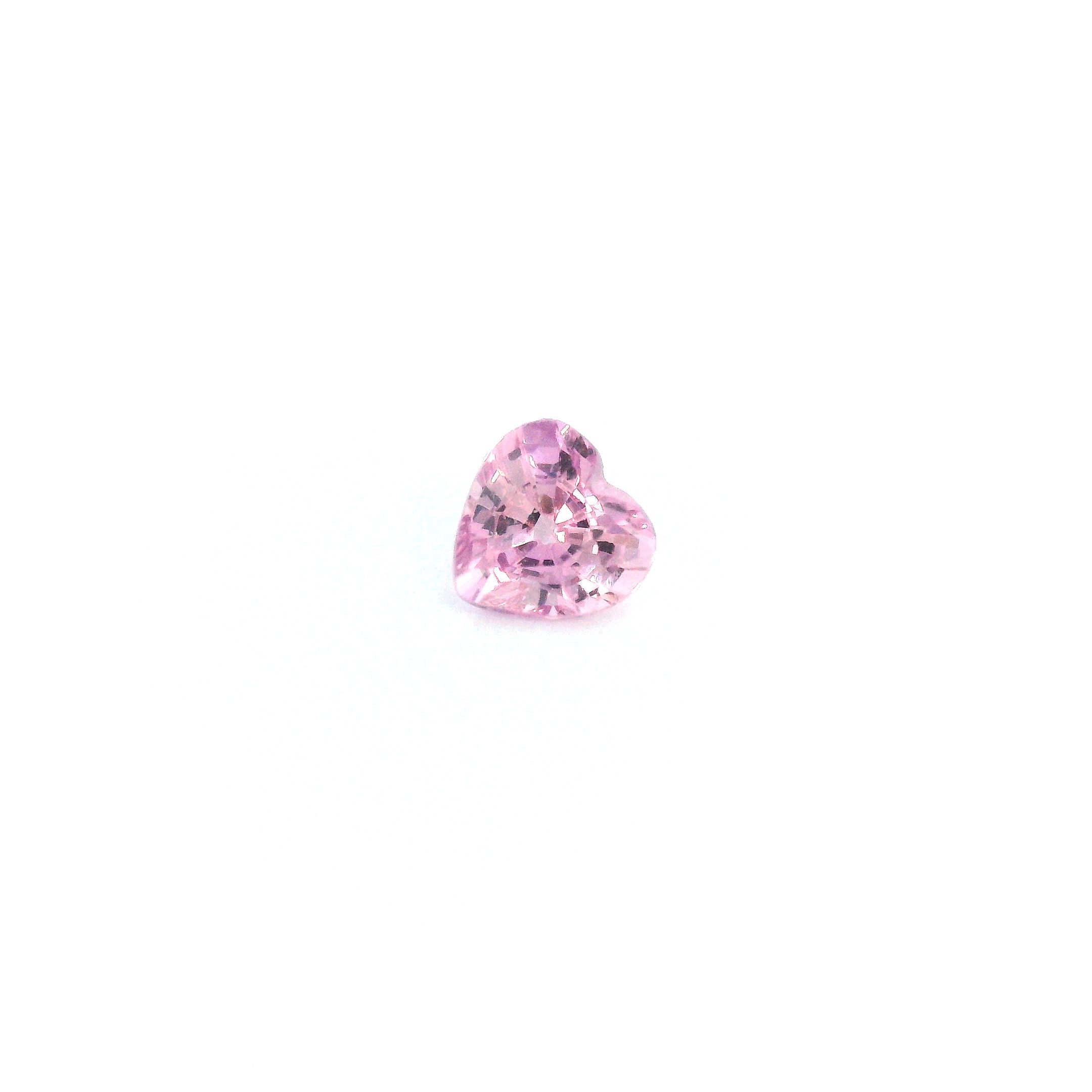 0.51 ct Heart Pink Natural Sapphire