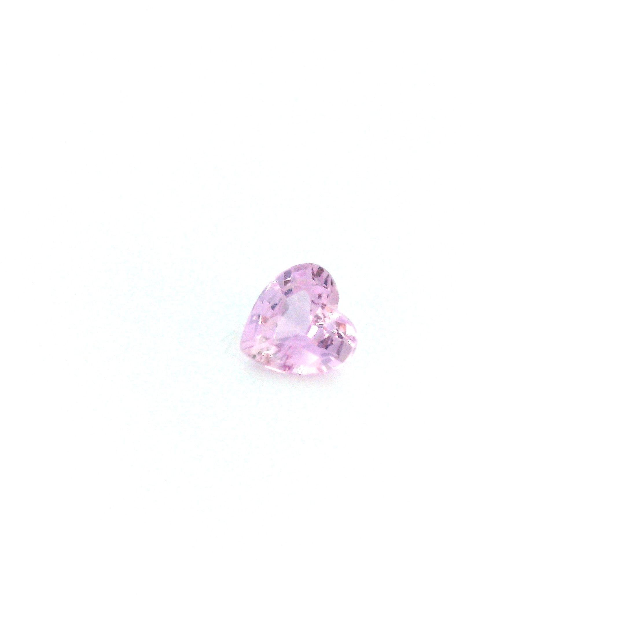 0.43 ct Heart Pink Natural Sapphire