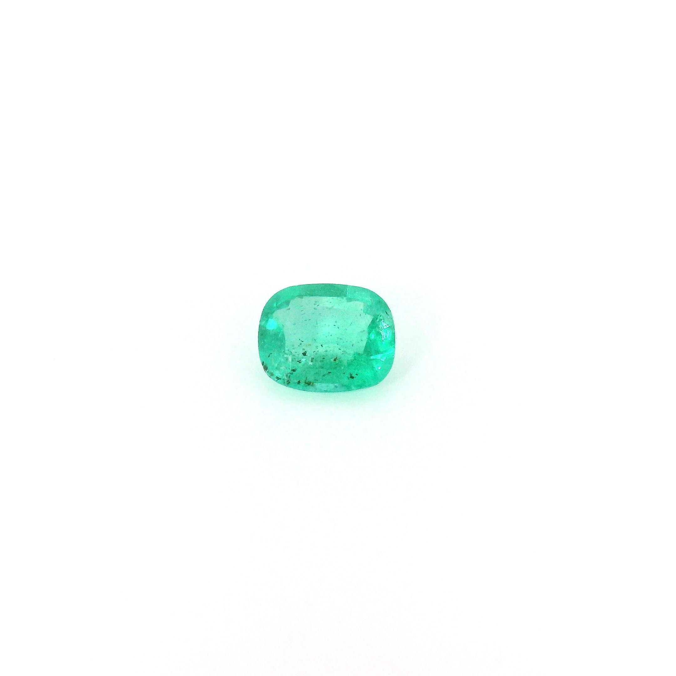 0.35 ct Cushion Green Natural Emerald