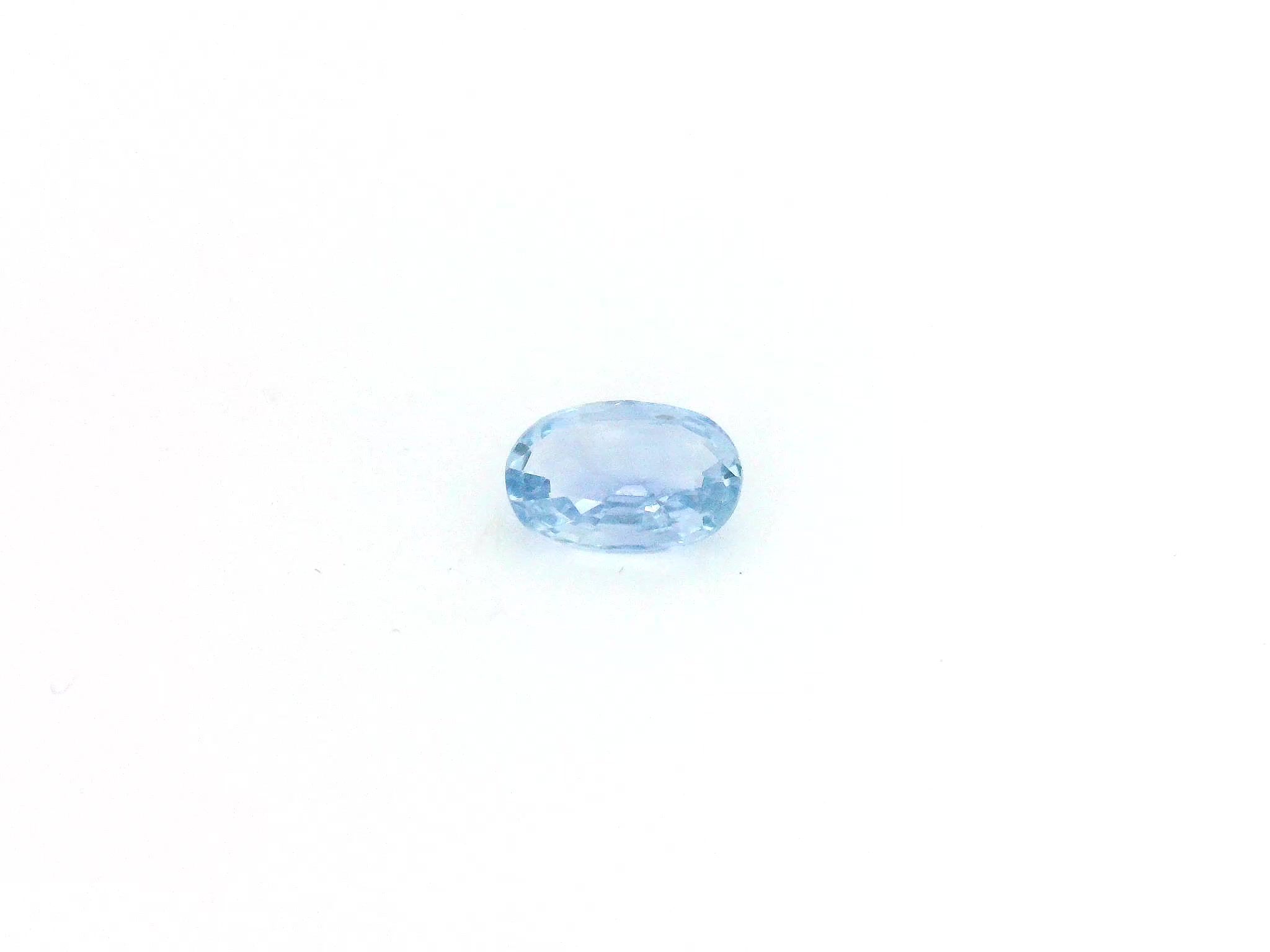 0.75 ct Oval Blue Natural Sapphire