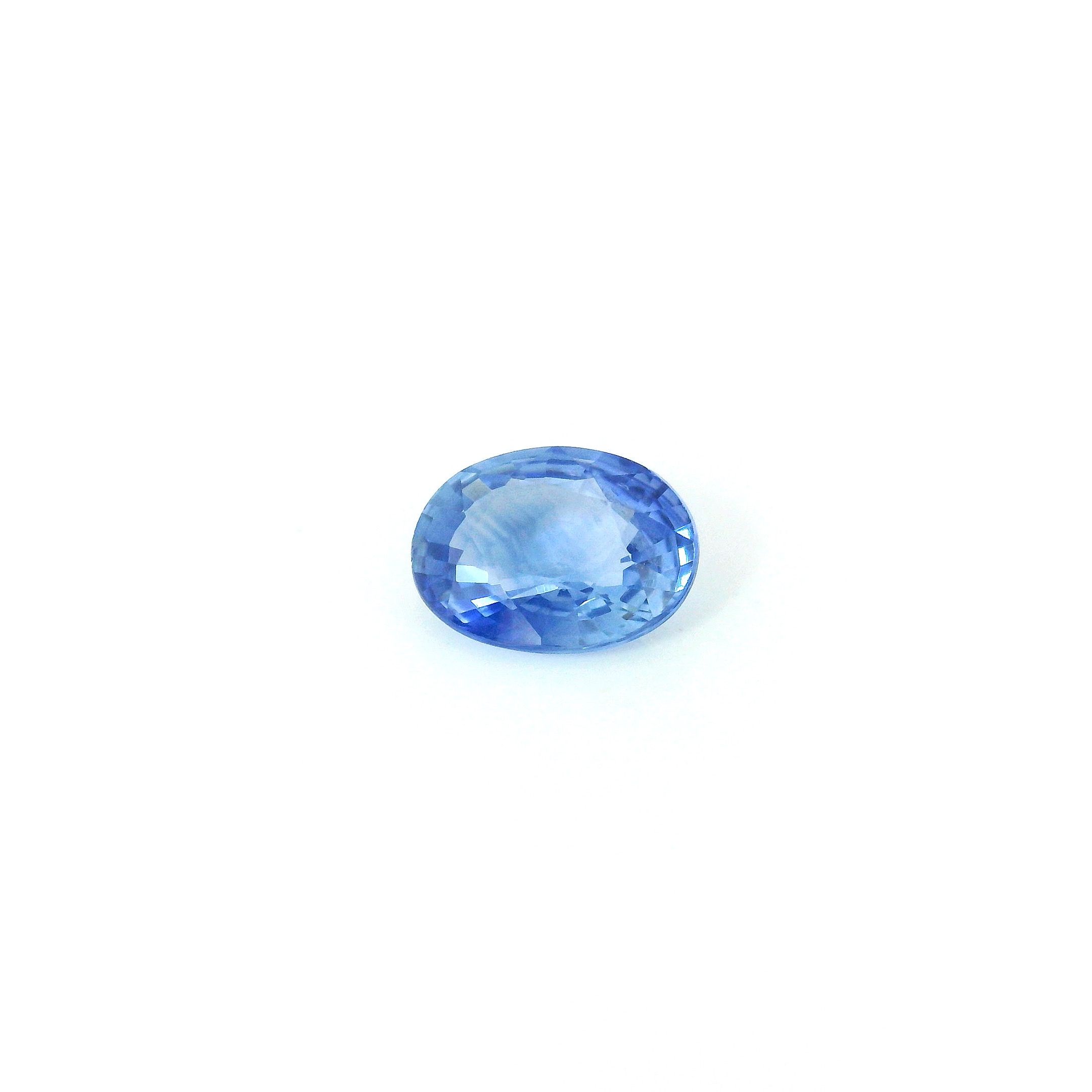 0.87 ct Oval Blue Natural Sapphire