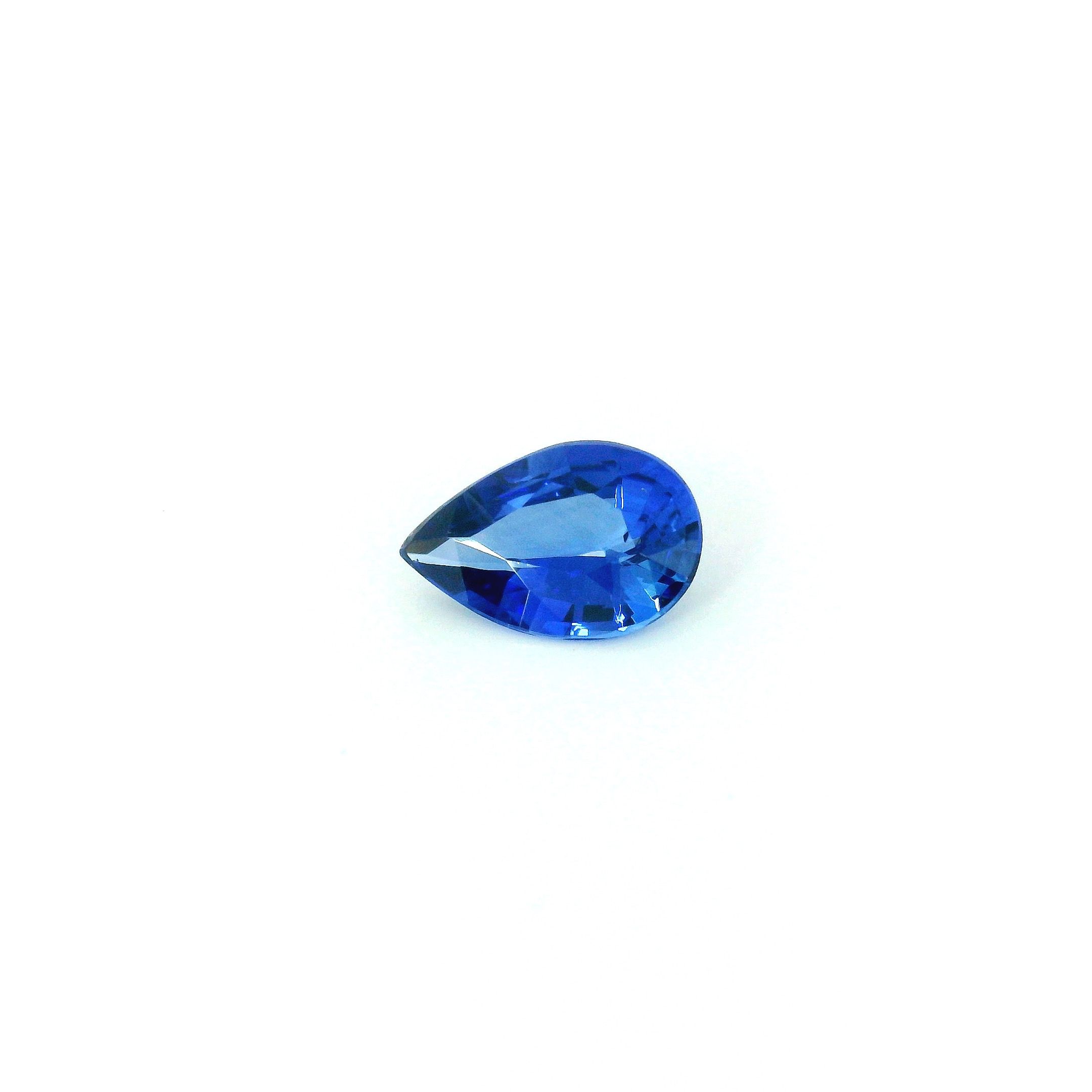 0.63 ct Pear Blue Natural Sapphire