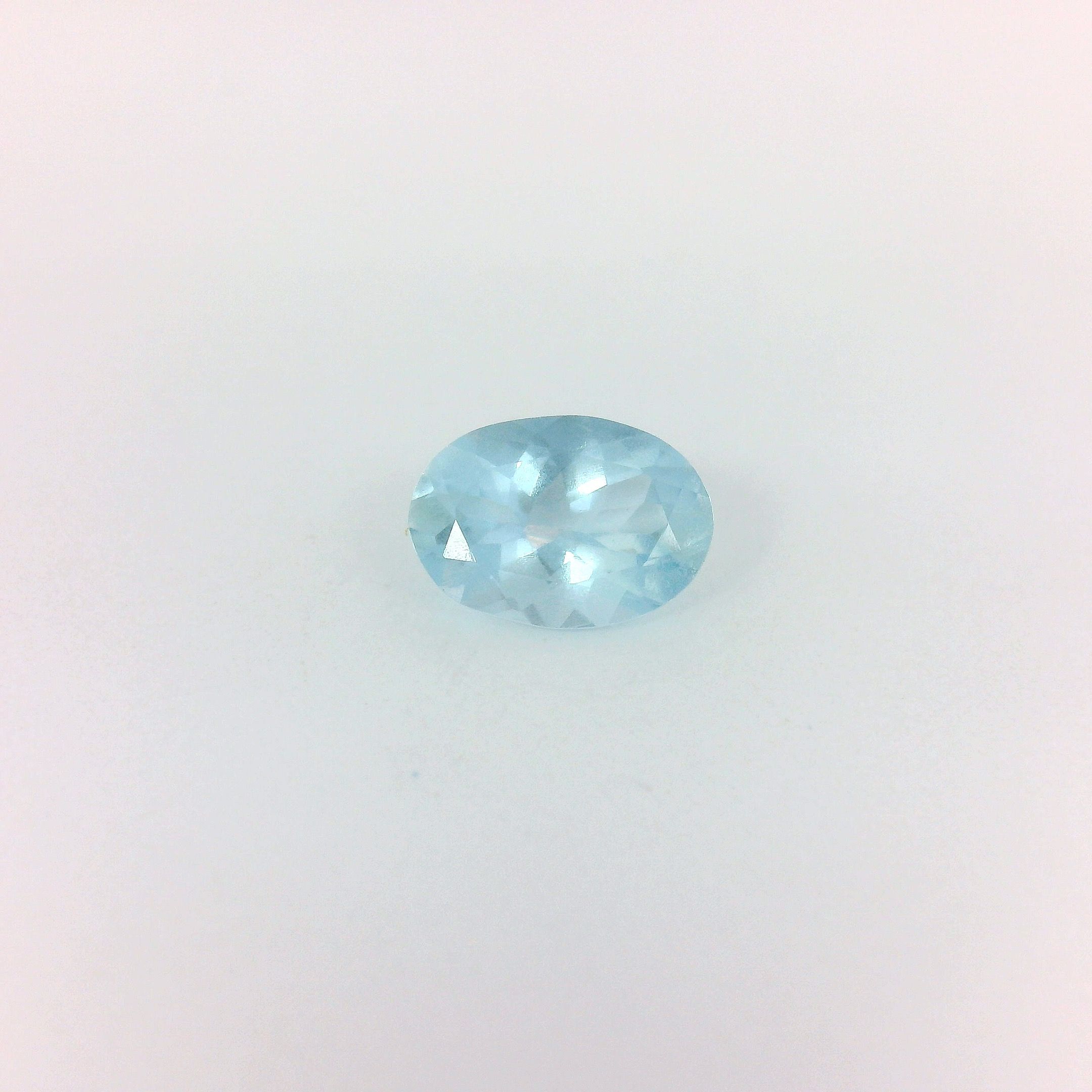0.58 ct Oval Blue Natural Aquamarine