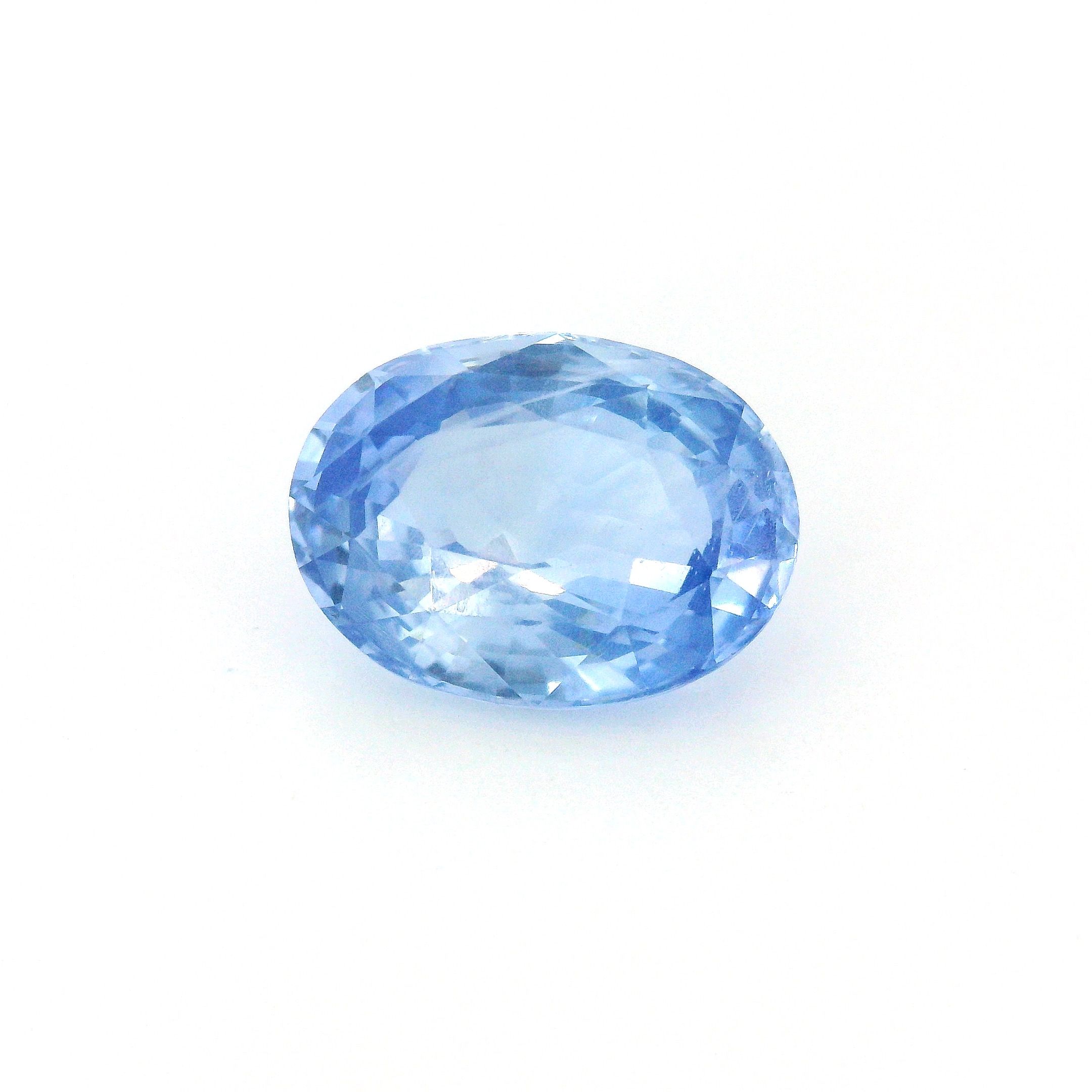 6.04 ct Oval Blue Natural Sapphire