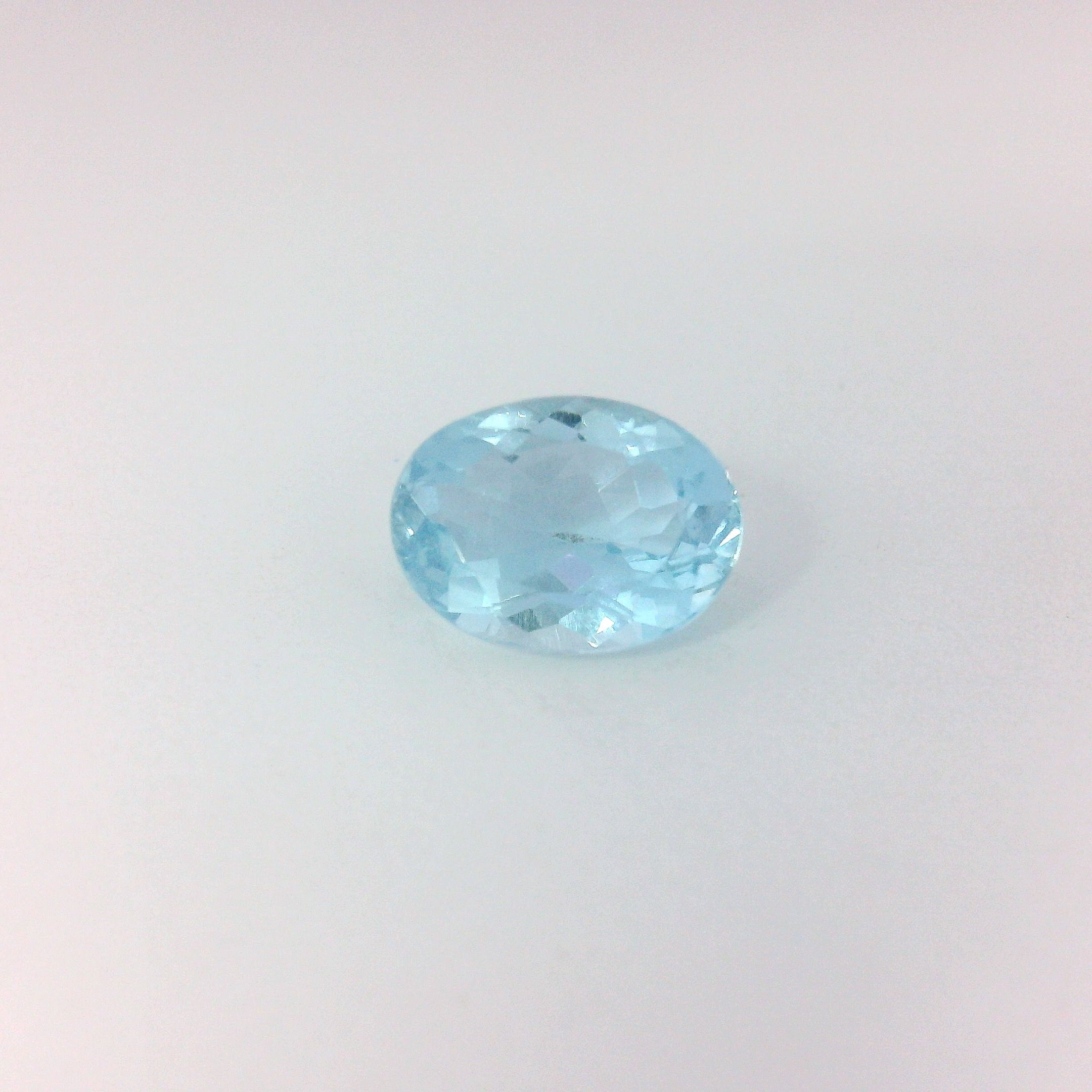 1.16 ct Oval Blue Natural Aquamarine