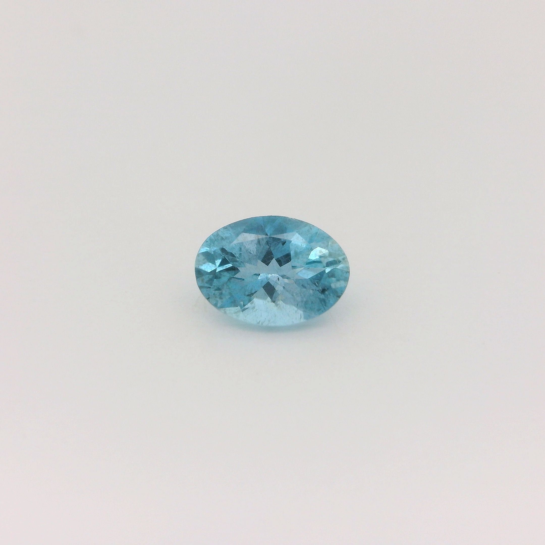 0.84 ct Oval Blue Natural Aquamarine