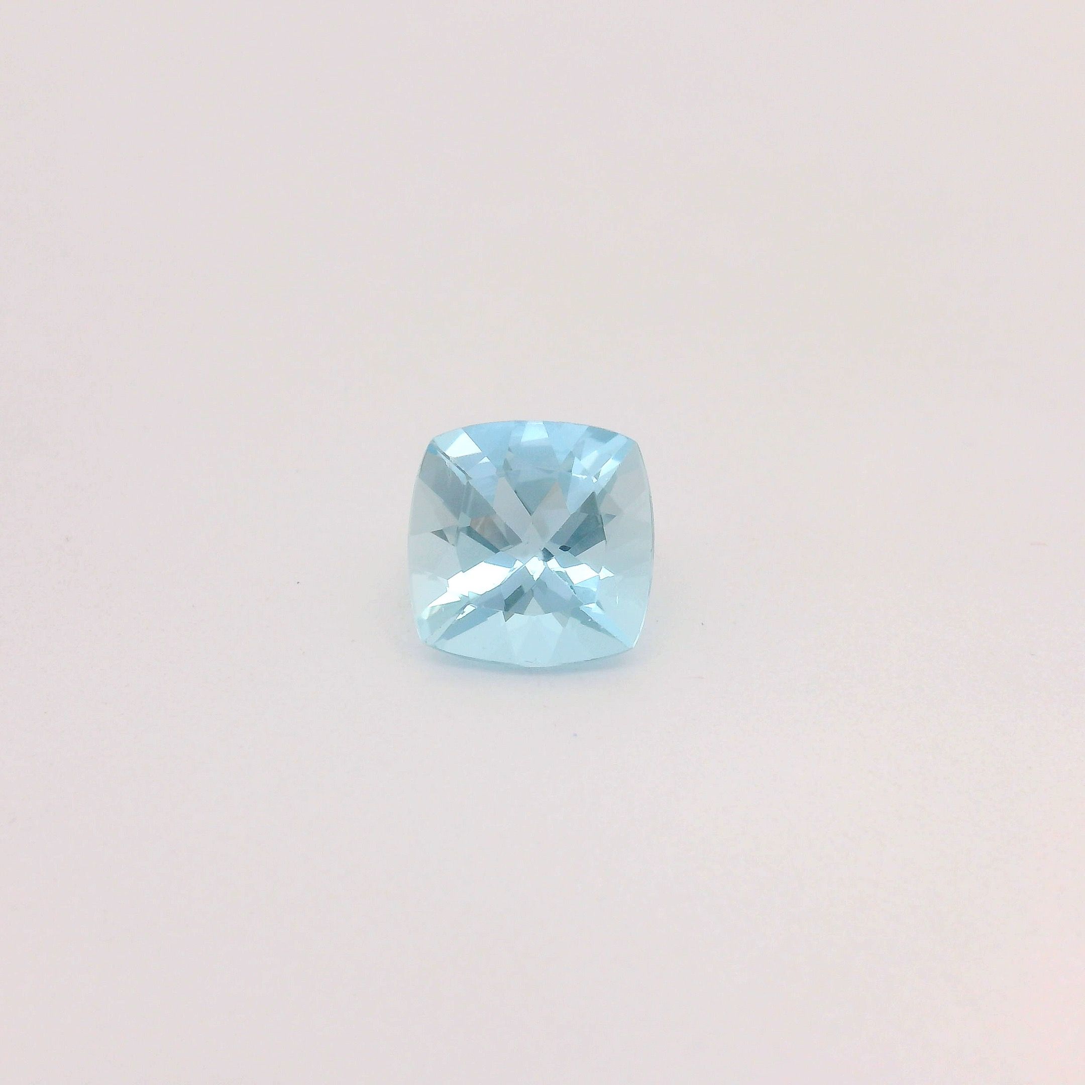 1.94 ct Cushion Blue Natural Aquamarine