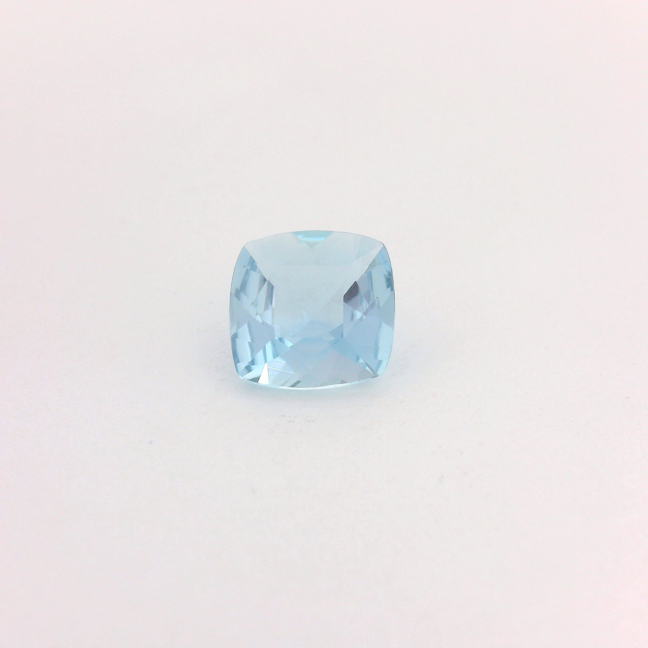 0.93 ct Cushion Blue Natural Aquamarine