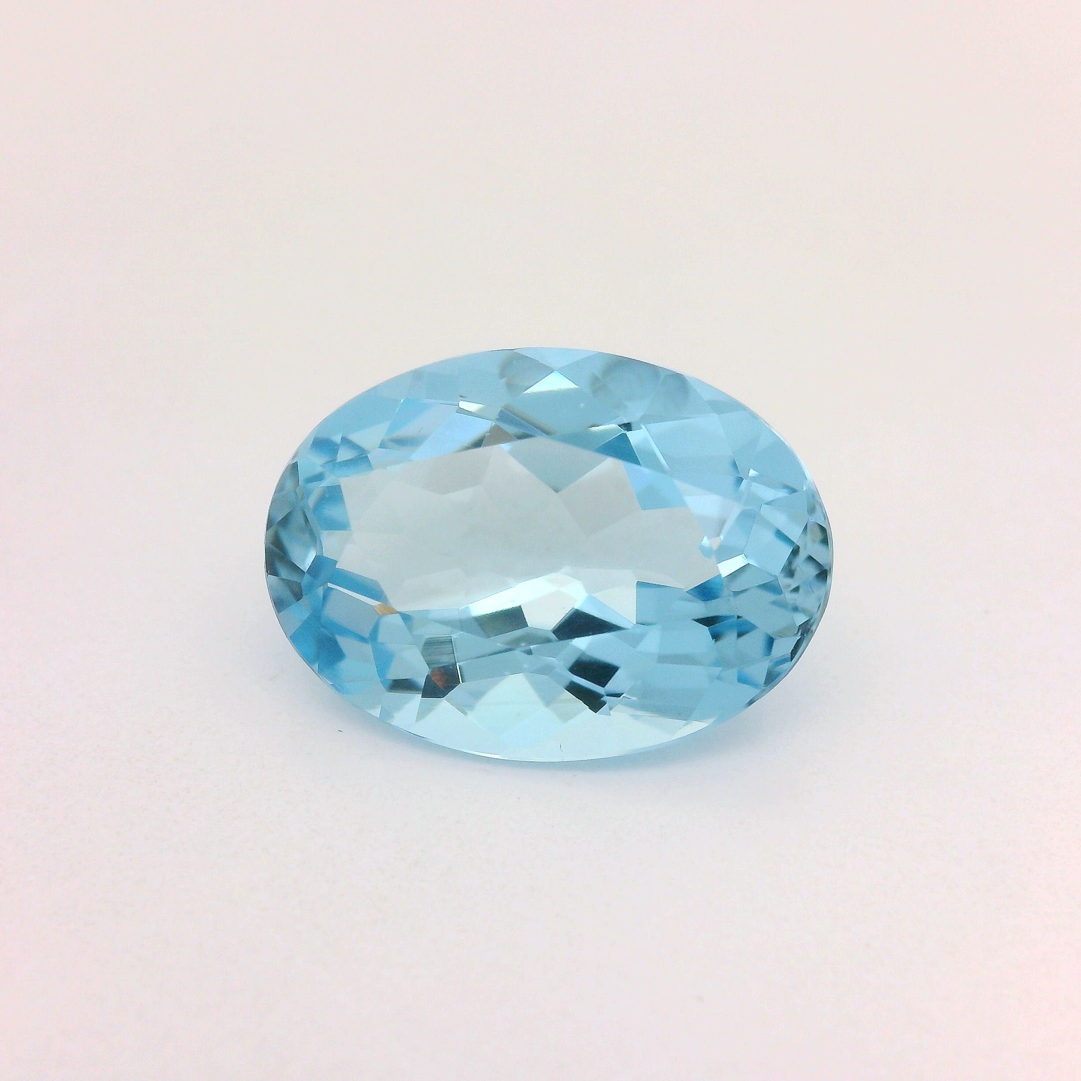 5.29 ct Oval Blue Natural Aquamarine