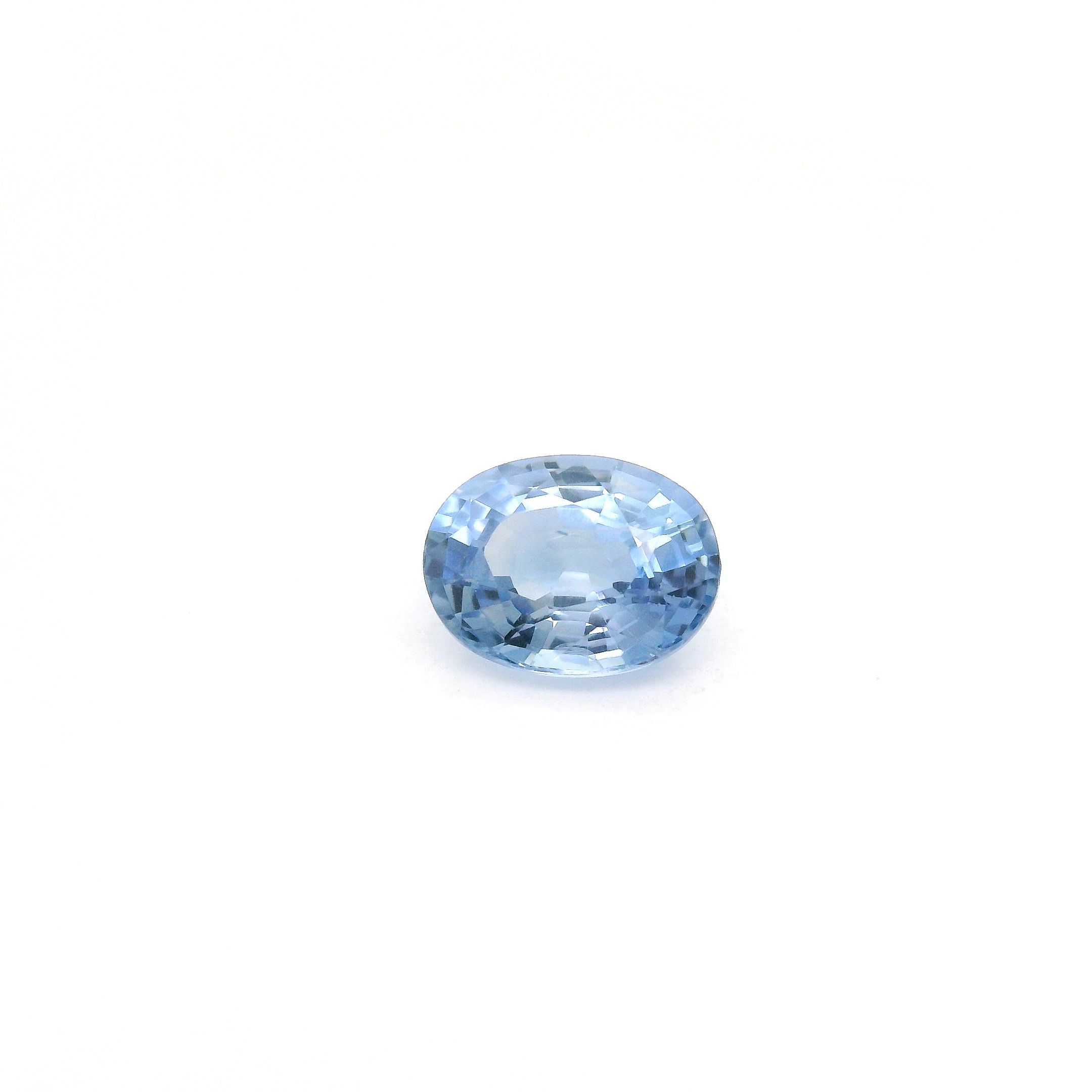 1.15 ct Oval Blue Natural Sapphire