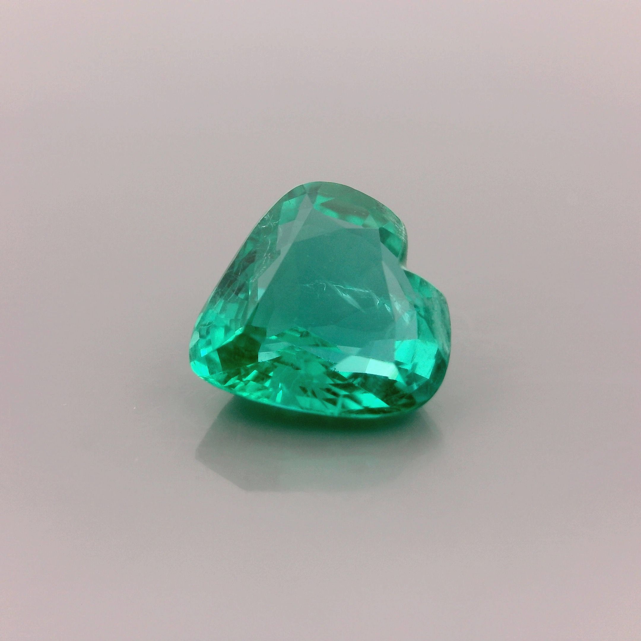 2.35 ct Heart Green Natural Emerald