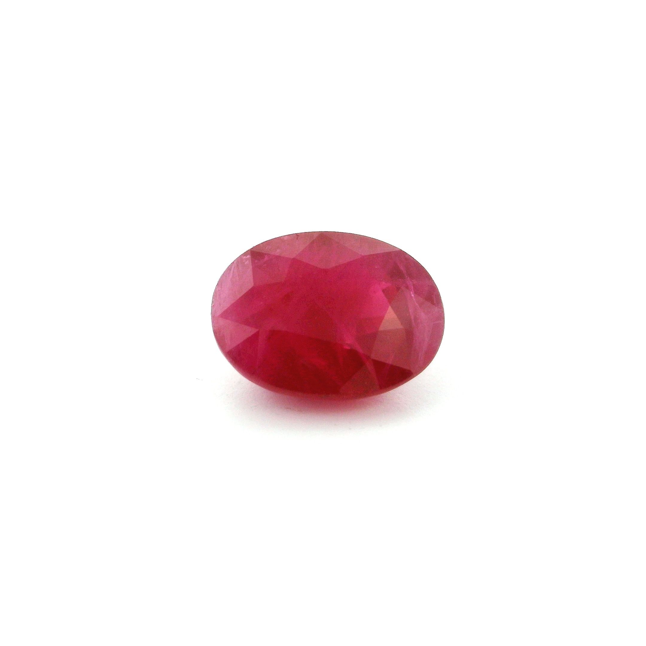 1.78 ct Oval Red Natural Ruby