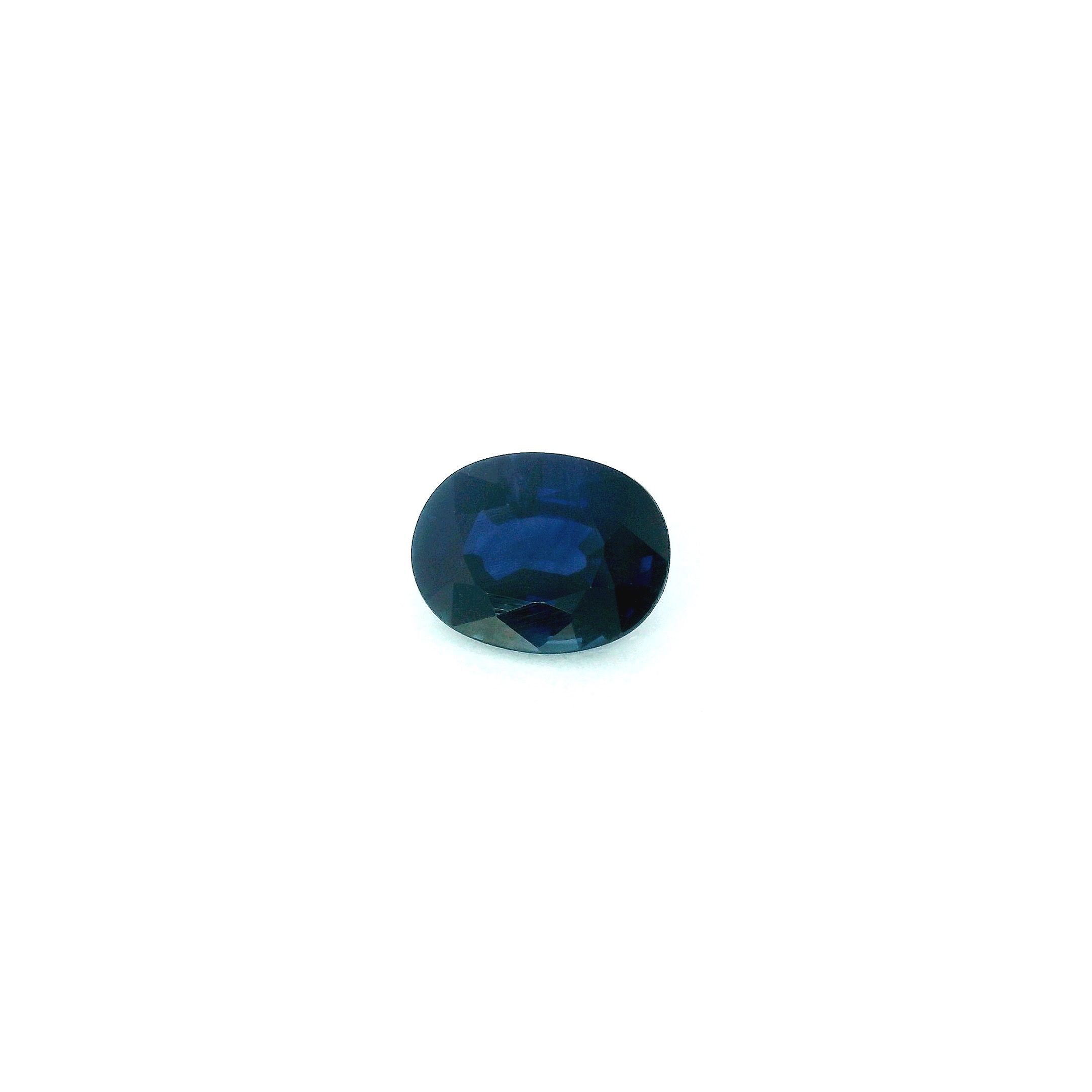 1.60 ct Oval Blue Natural Sapphire