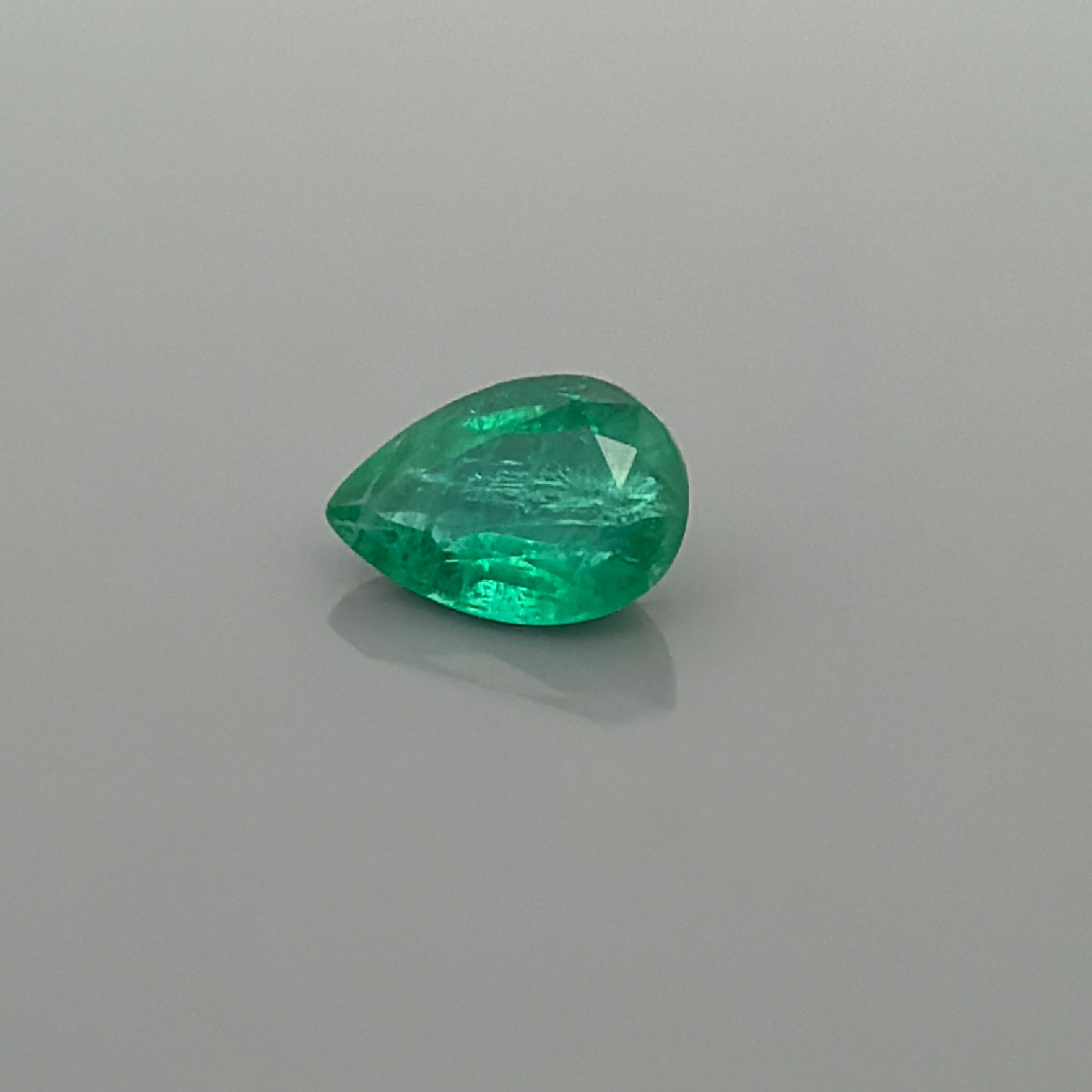 2.06 ct Pear Green Natural Emerald