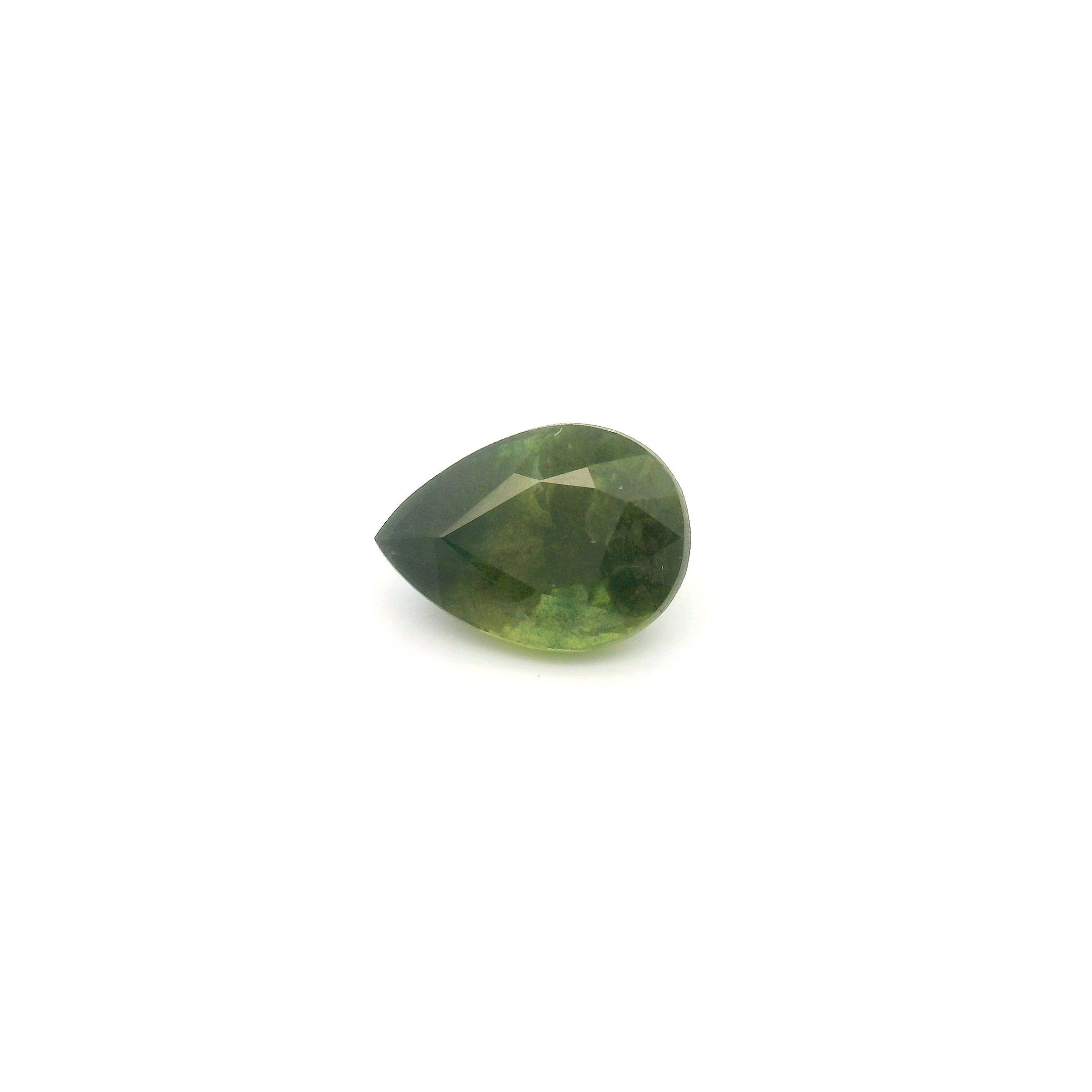 1.46 ct Pear Green Natural Sapphire