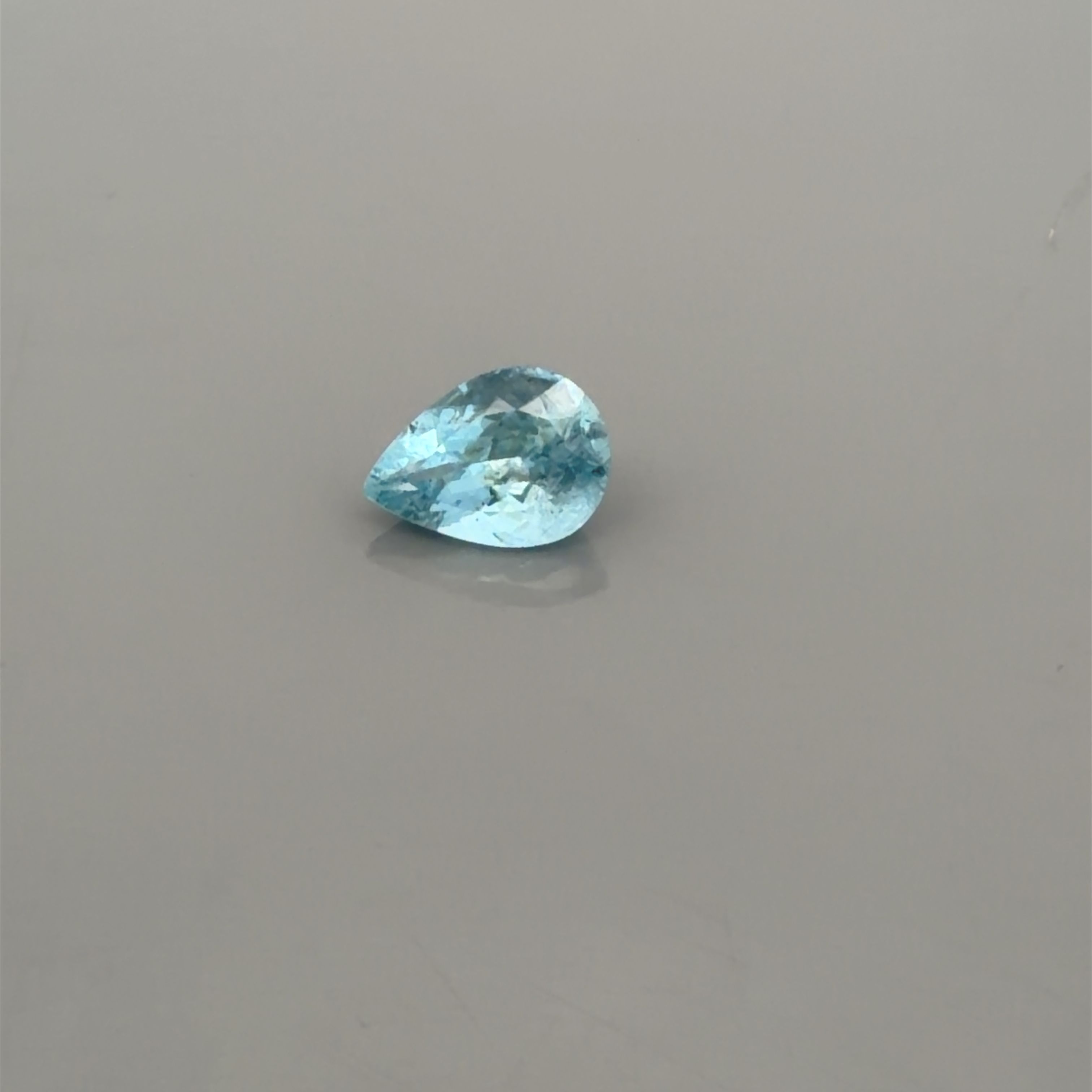 2.05 ct Pear Blue Natural Aquamarine