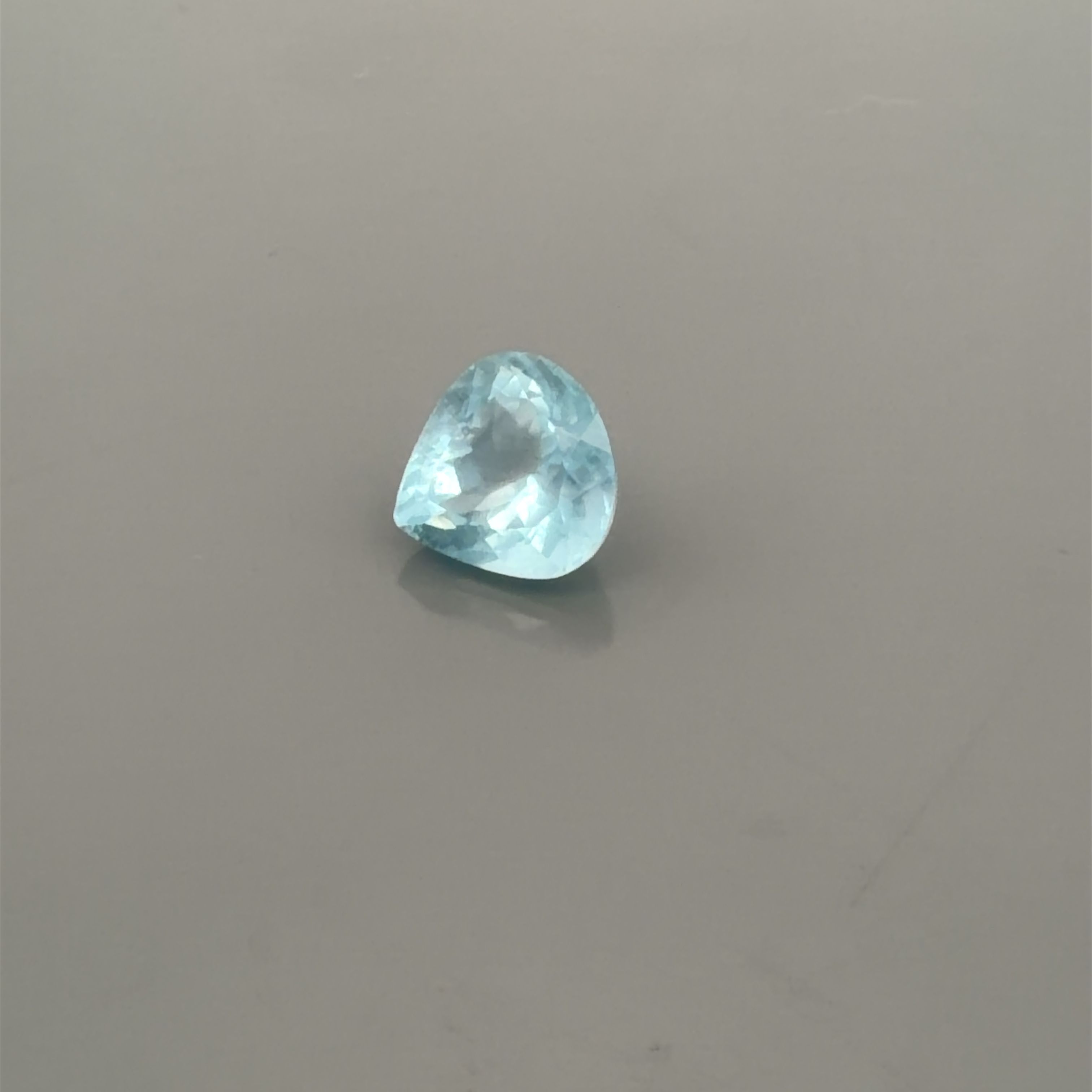 3.20 ct Pear Blue Natural Aquamarine